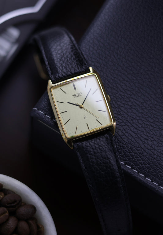 (JDM - Extremely Rare) 1983 Seiko Tank Champagne Dial - Vintage Watch (Pre Owned)