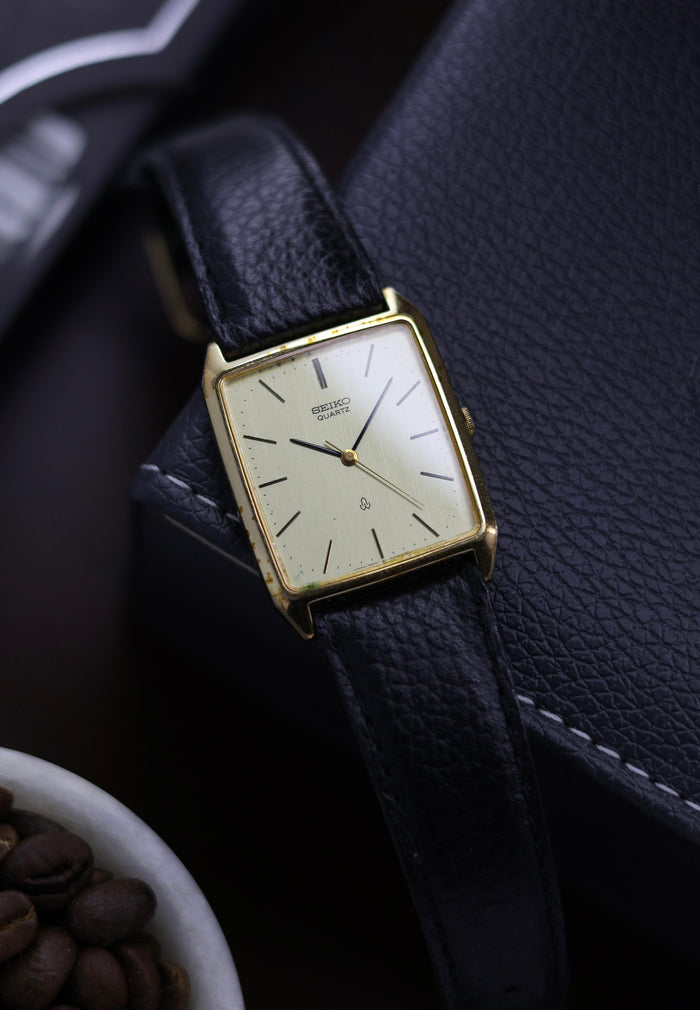 (JDM - Extremely Rare) 1983 Seiko Tank Champagne Dial - Vintage Watch (Pre Owned)