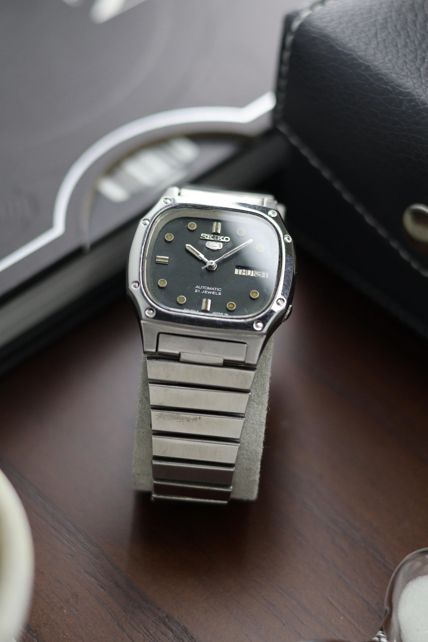(Super Rare) 1976 Seiko 5 TV Dial - Automatic Vintage Watch (Pre Owned) - A321