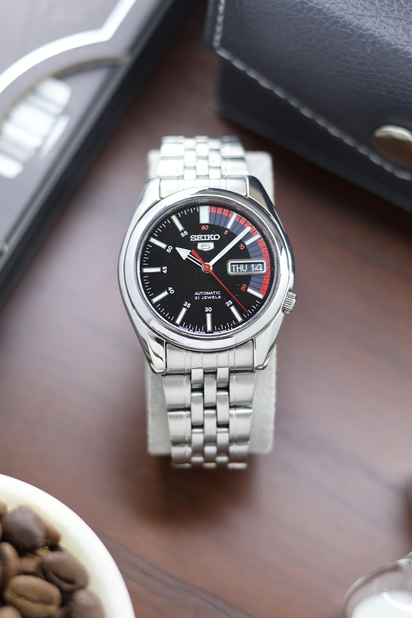 (Super Rare) Seiko 5 Black Racing Dial with Glass Back - Automatic Vintage Watch (Pre Owned) - A310