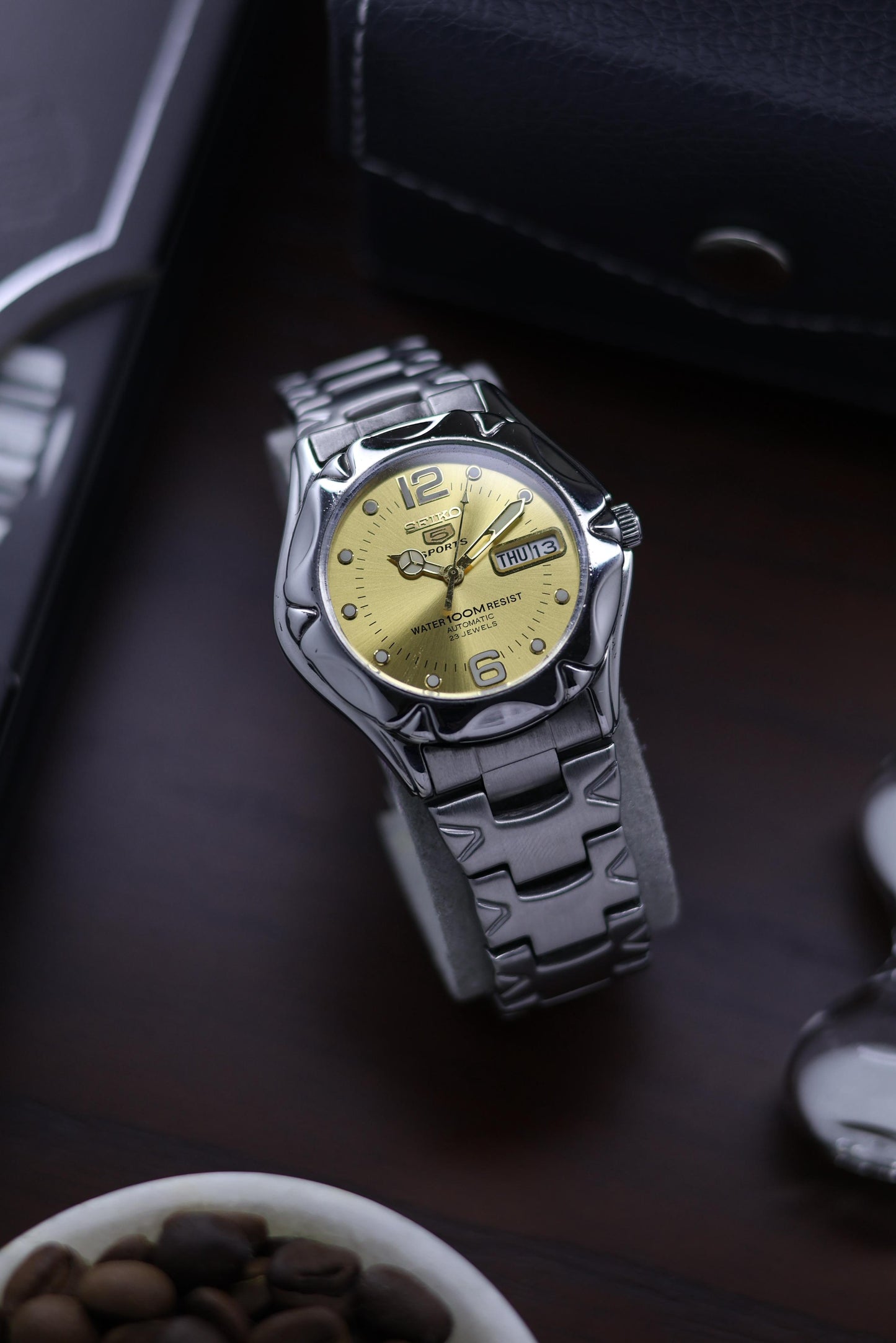 (Super Rare) Seiko 5 Sports Diver 100M Gold Dial with Glass Back - Automatic Vintage Watch (Pre Owned) - A263
