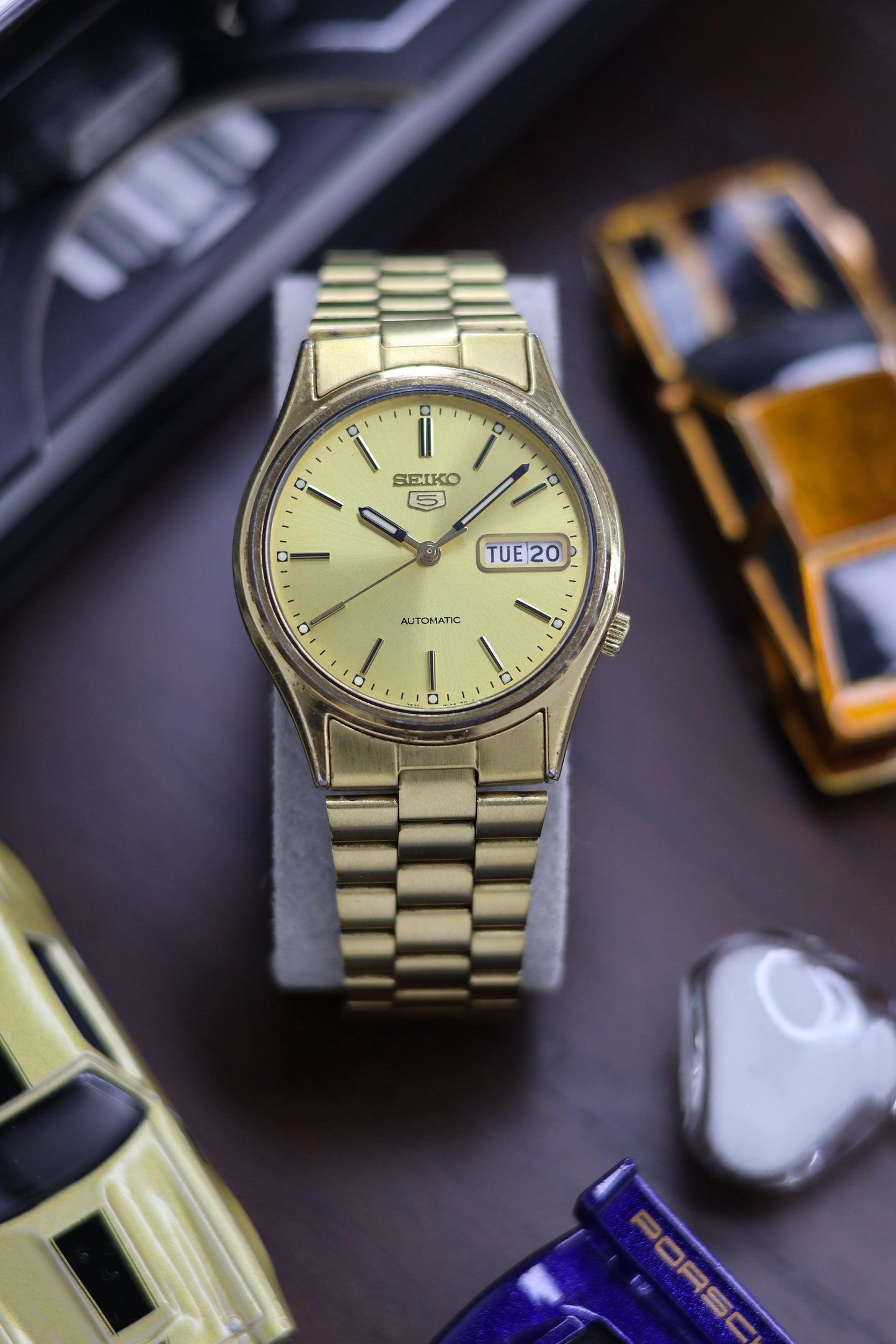 (Super Rare) Seiko 5 SNXJ68 Gold Sunray Dial with Glass Back - Automatic Vintage Watch (Pre Owned) - SE425