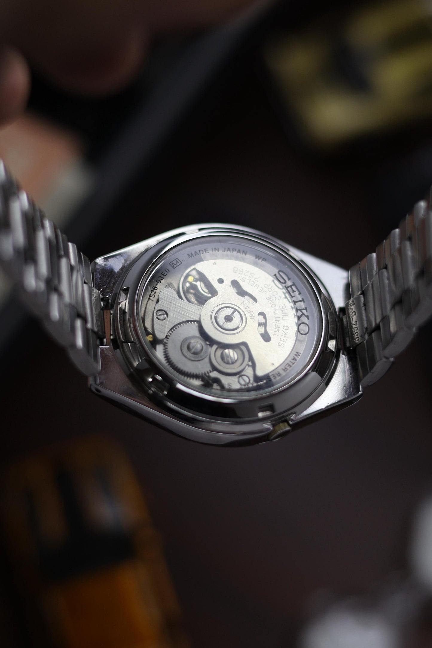 (Super Rare) Seiko 5 Black Motif Dial with Glass Back - Automatic Vintage Watch (Pre Owned) - SE506