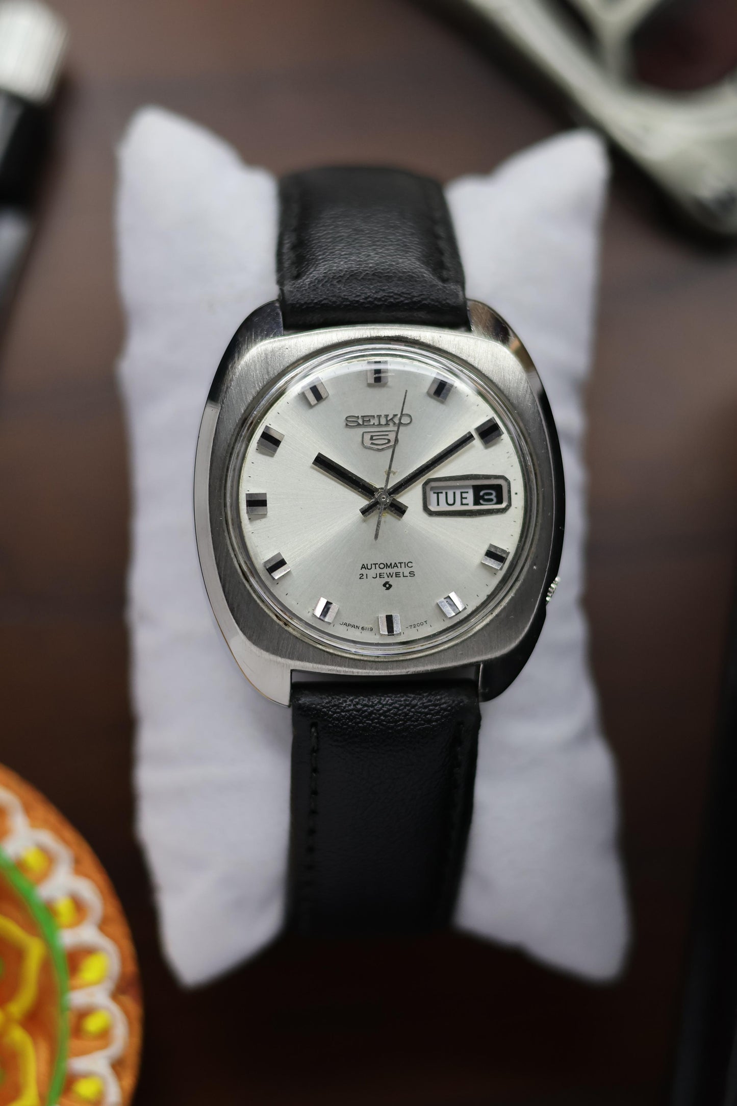 (Super Rare) 1971 Seiko 5 Silver Pizza Box Dial (Pre Owned)