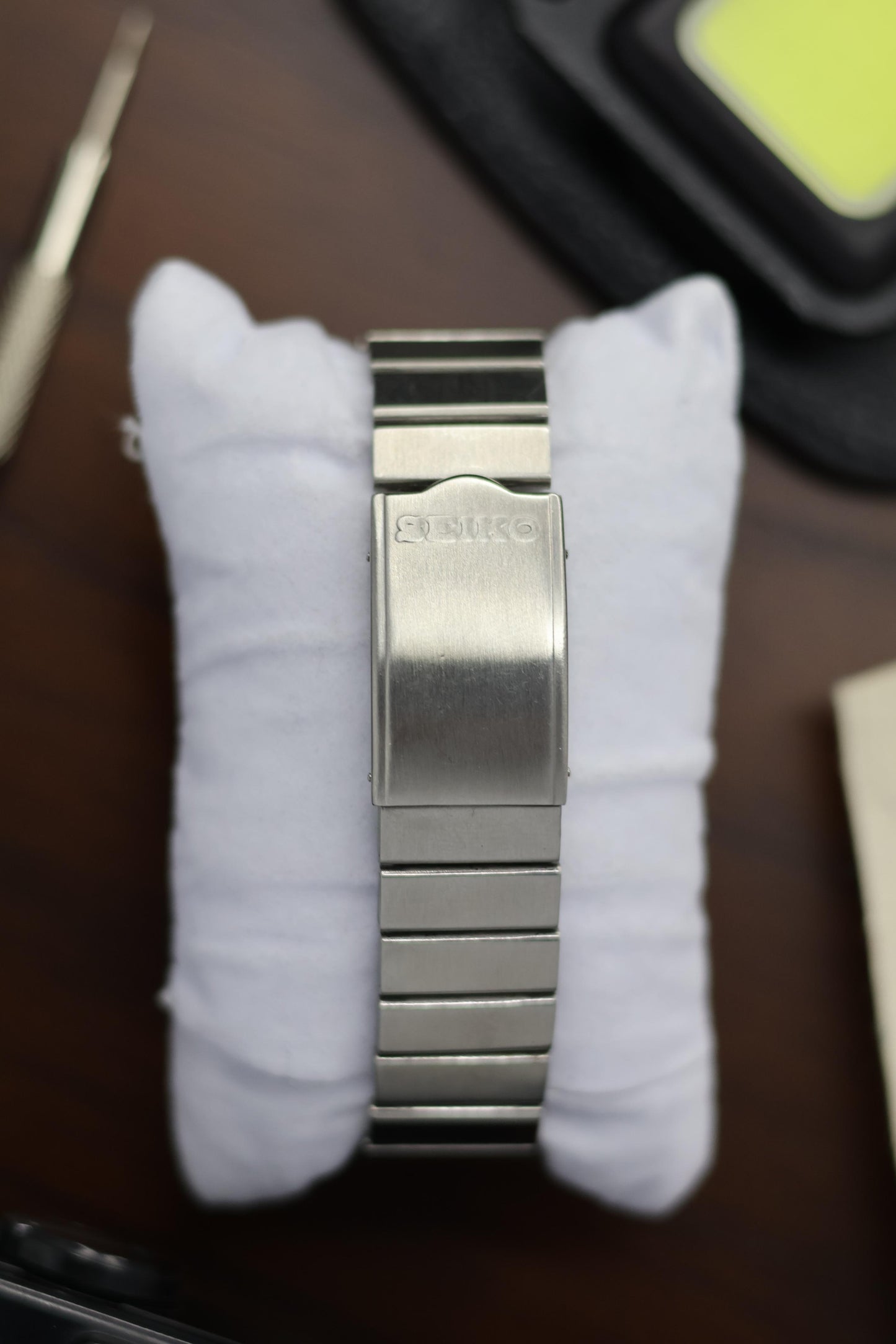 (Super Rare) 1975 Seiko 5 Navy Blue TV Dial (Pre Owned)