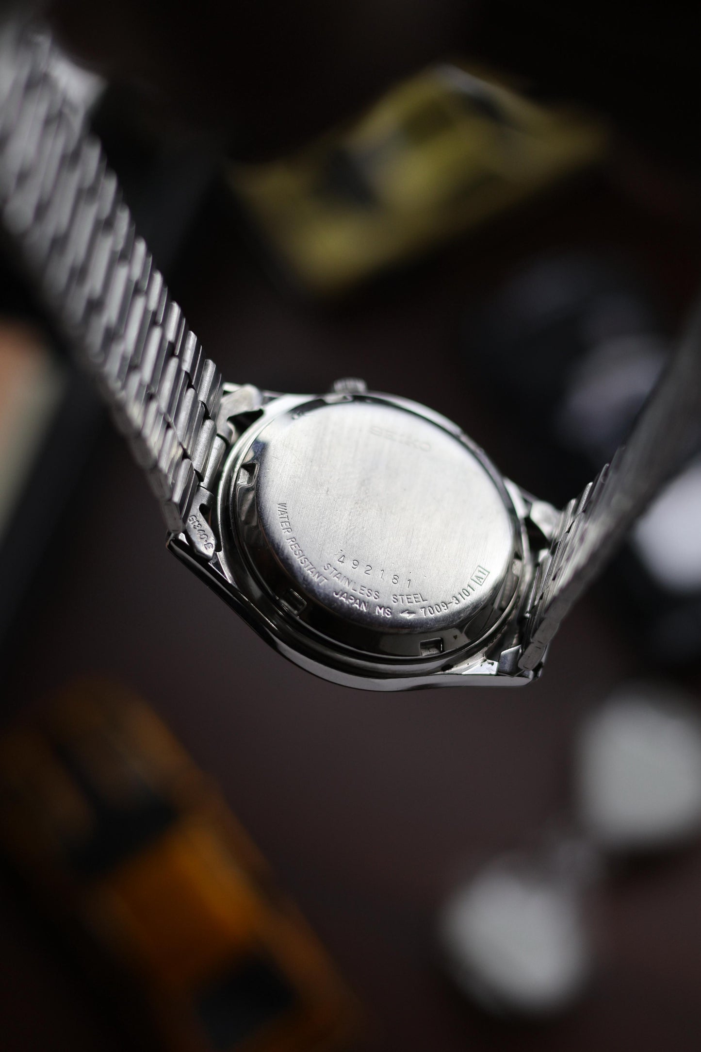 1984 Seiko 5 Black Motif Dial - Automatic Vintage Watch (Pre Owned) - SE494
