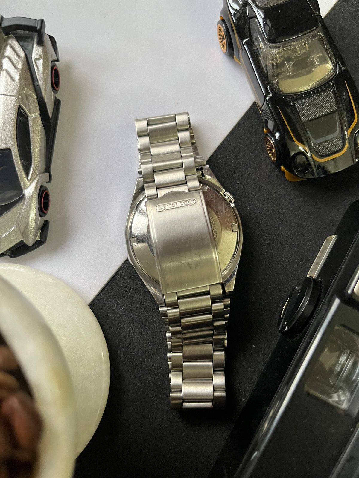 1982 Seiko 5 White Textured Dial (Pre Owned) - #W22