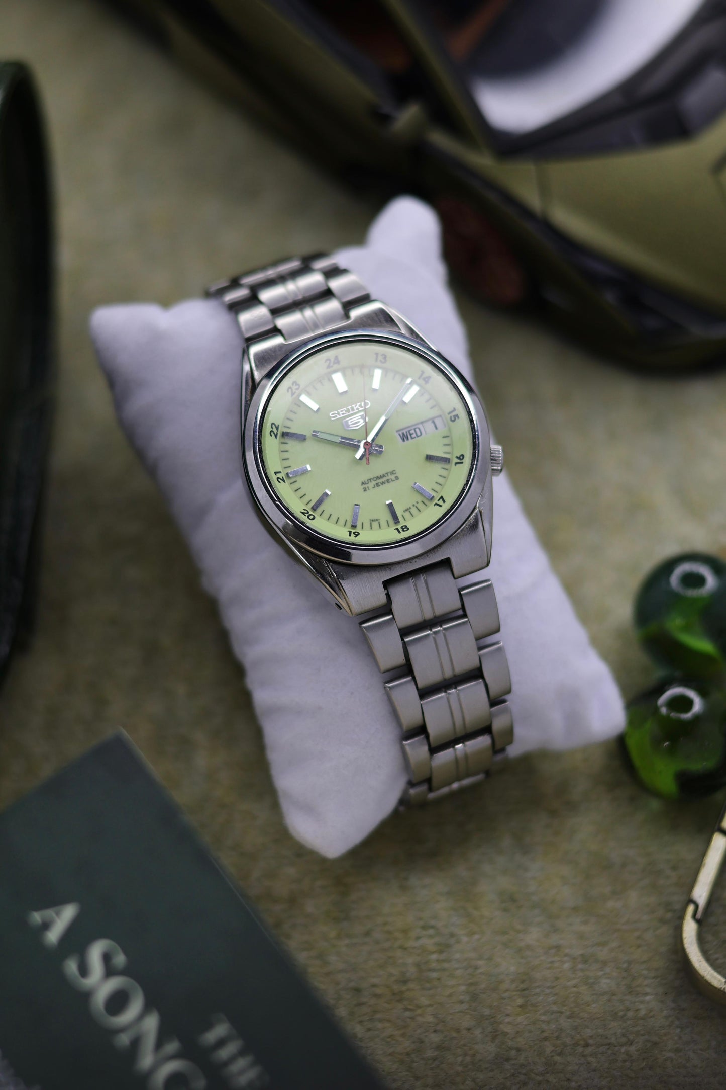 Seiko 5 Railway Time Lume Dial with Glass Back (Pre Owned)