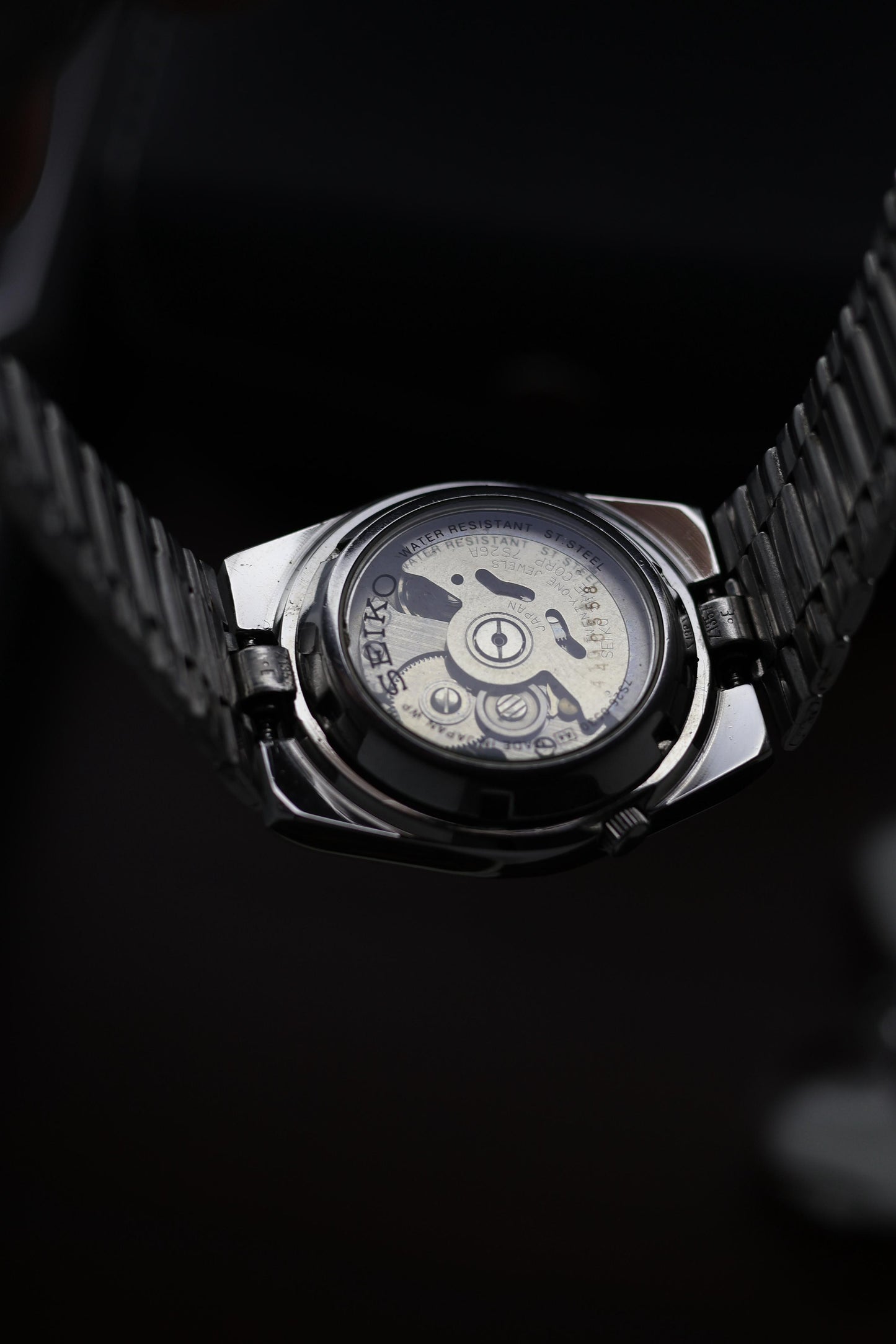 Seiko 5 Black Railway Time Dial with Glass Back - Automatic Vintage Watch (Pre Owned) - A251