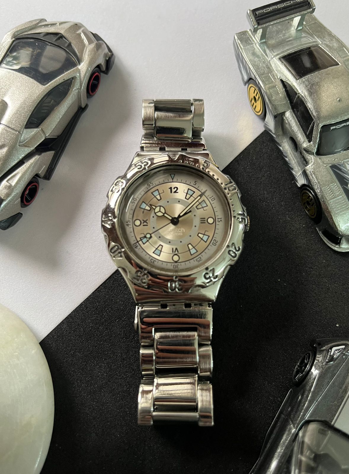 Watchtopia Default Title Swatch Irony