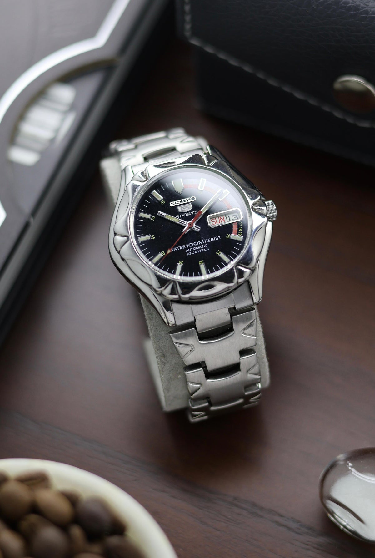 (Super Rare) Seiko 5 Sports Diver 100M Black Dial with Glass Back - Automatic Vintage Watch (Pre Owned) - A345