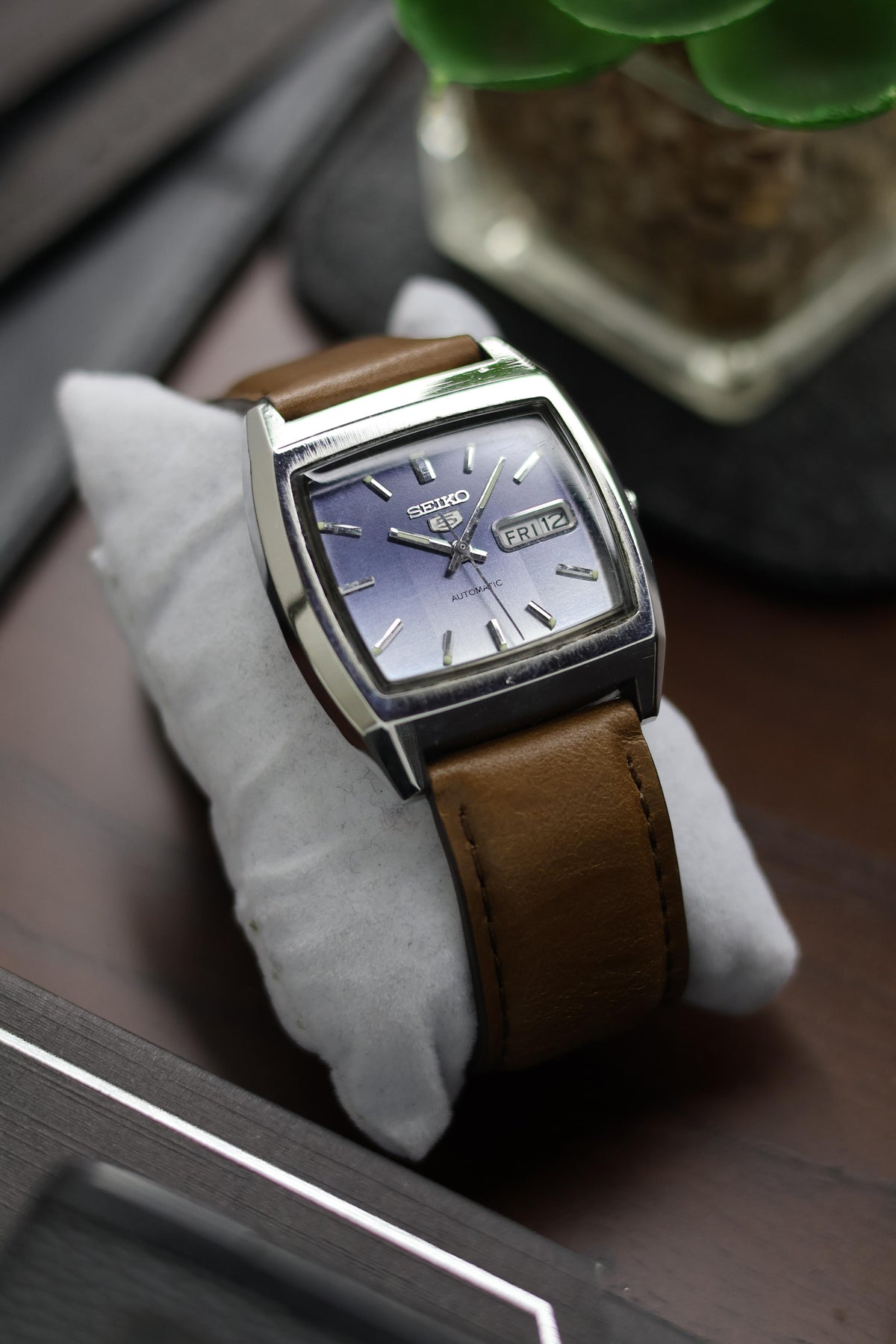 (Super Rare) 1981 Seiko 5 TV Dial (Pre Owned)