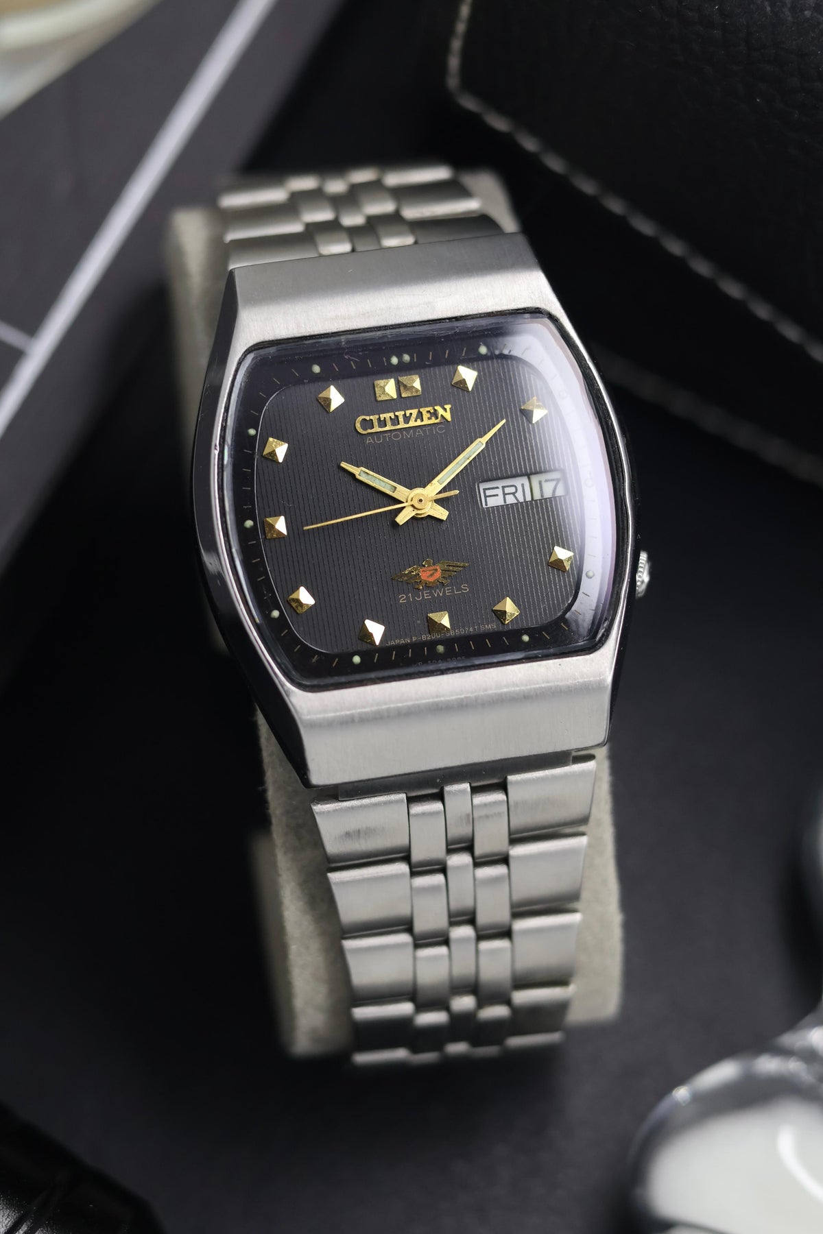 (Super Rare) Citizen Eagle 7 Black TV Dial - Automatic Vintage Watch (Pre Owned) - SE561