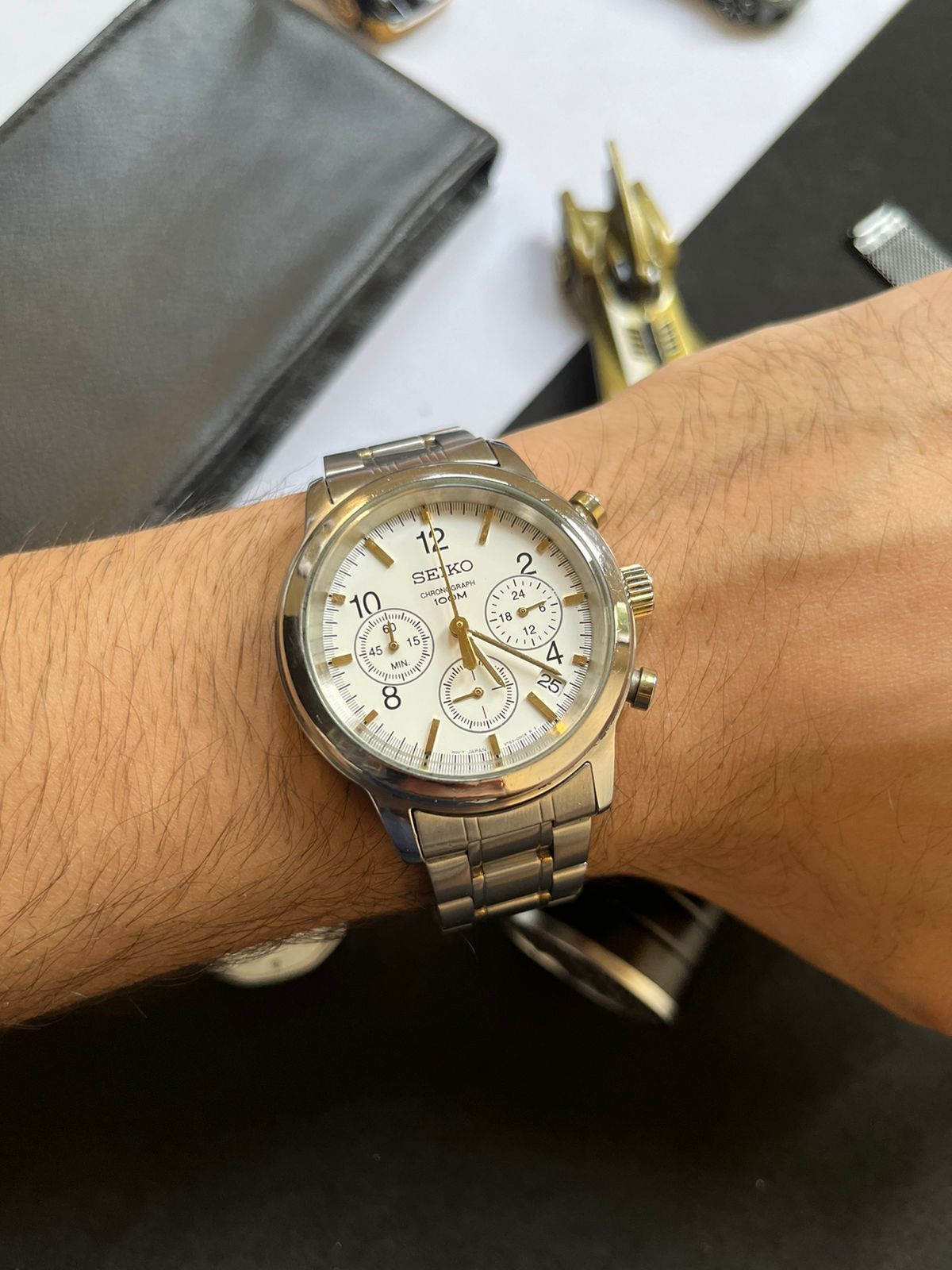 Seiko Chronograph 100m White Dial (Pre Owned)