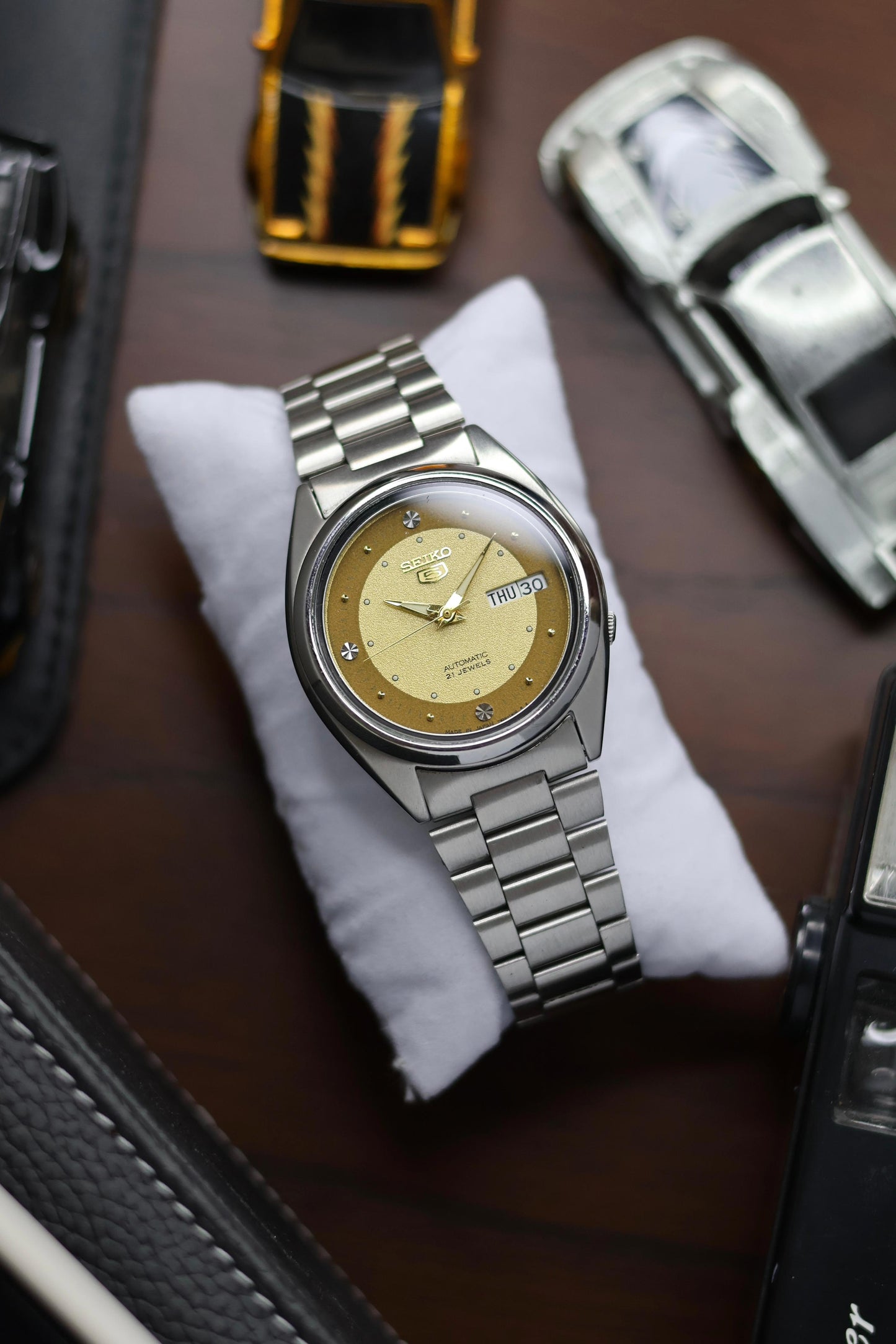 Seiko 5 Textured Gold Dial with Glass Back (Pre Owned)