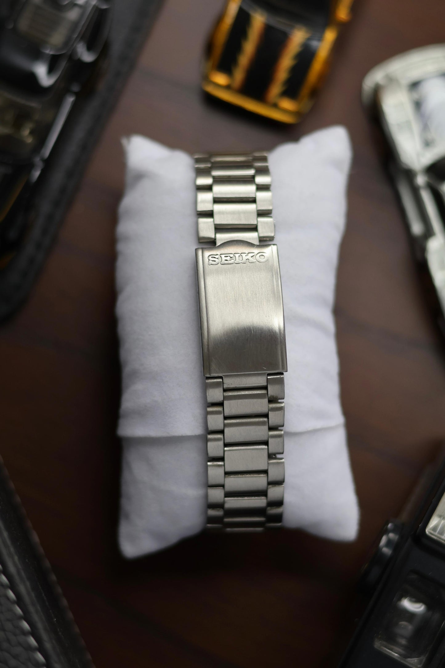 Seiko 5 Textured Gold Dial with Glass Back (Pre Owned)