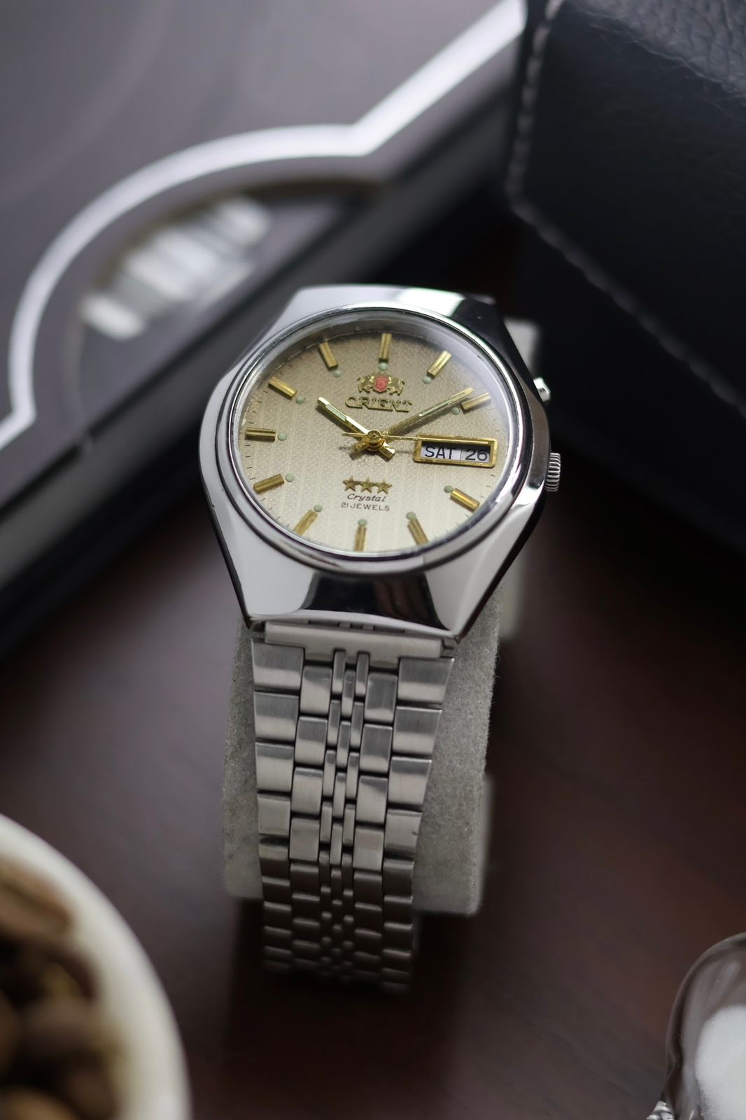 (Super Rare) Orient Tri-Star Crystal Guilloche Dial - Automatic Vintage Watch (Pre Owned) - SE450