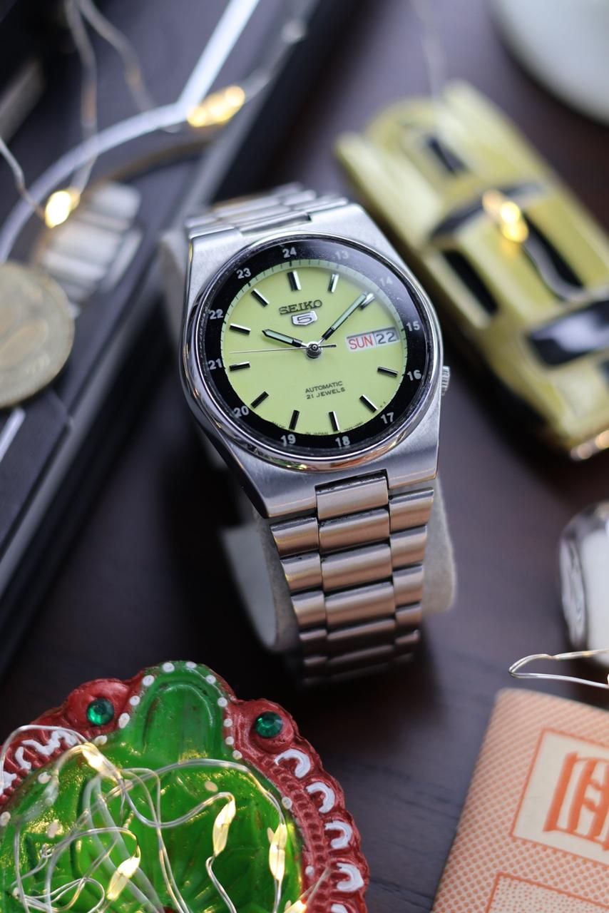 Seiko 5 Railway Time Lume Dial with Glass Back - Automatic Vintage Watch (Pre Owned) - SE532