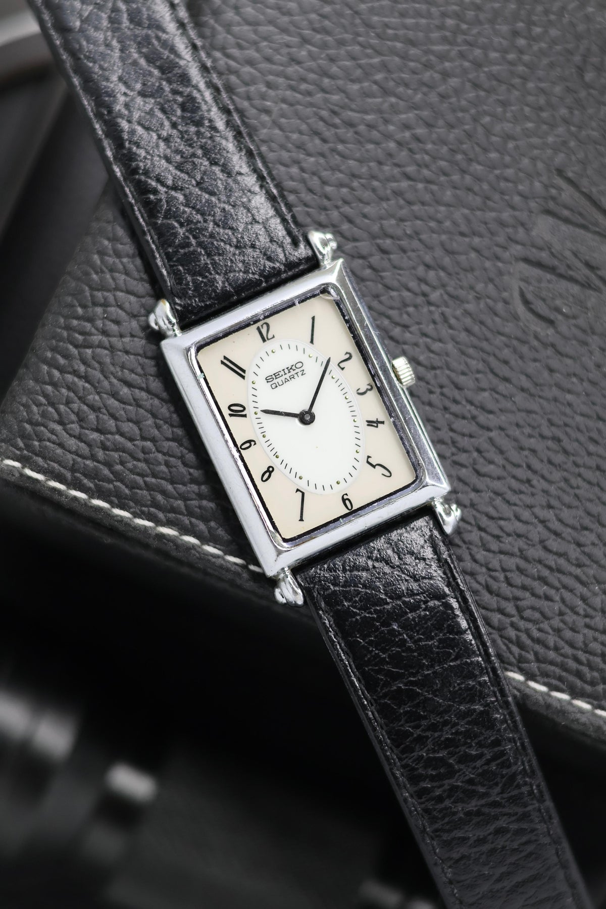 (JDM - Extremely Rare) 1988 Seiko Tank Art Deco Enamel Dial - Quartz Vintage Watch (Pre Owned) - SE658
