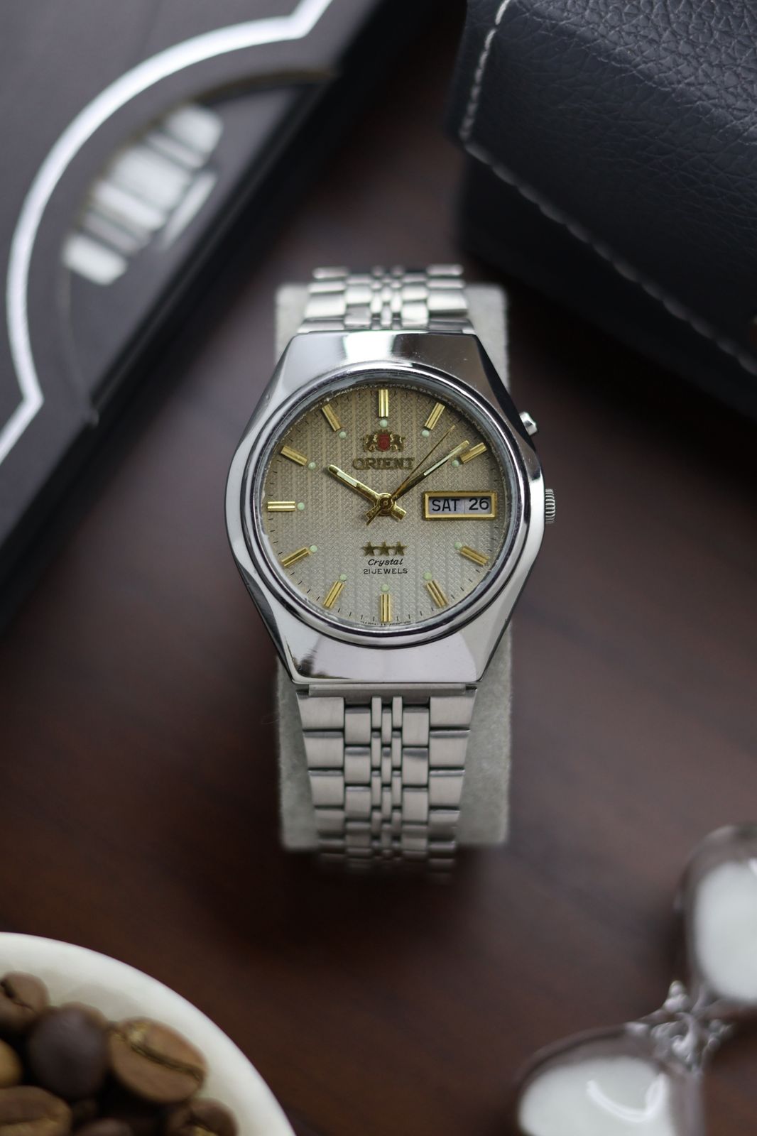 (Super Rare) Orient Tri-Star Crystal Guilloche Dial - Automatic Vintage Watch (Pre Owned) - SE450