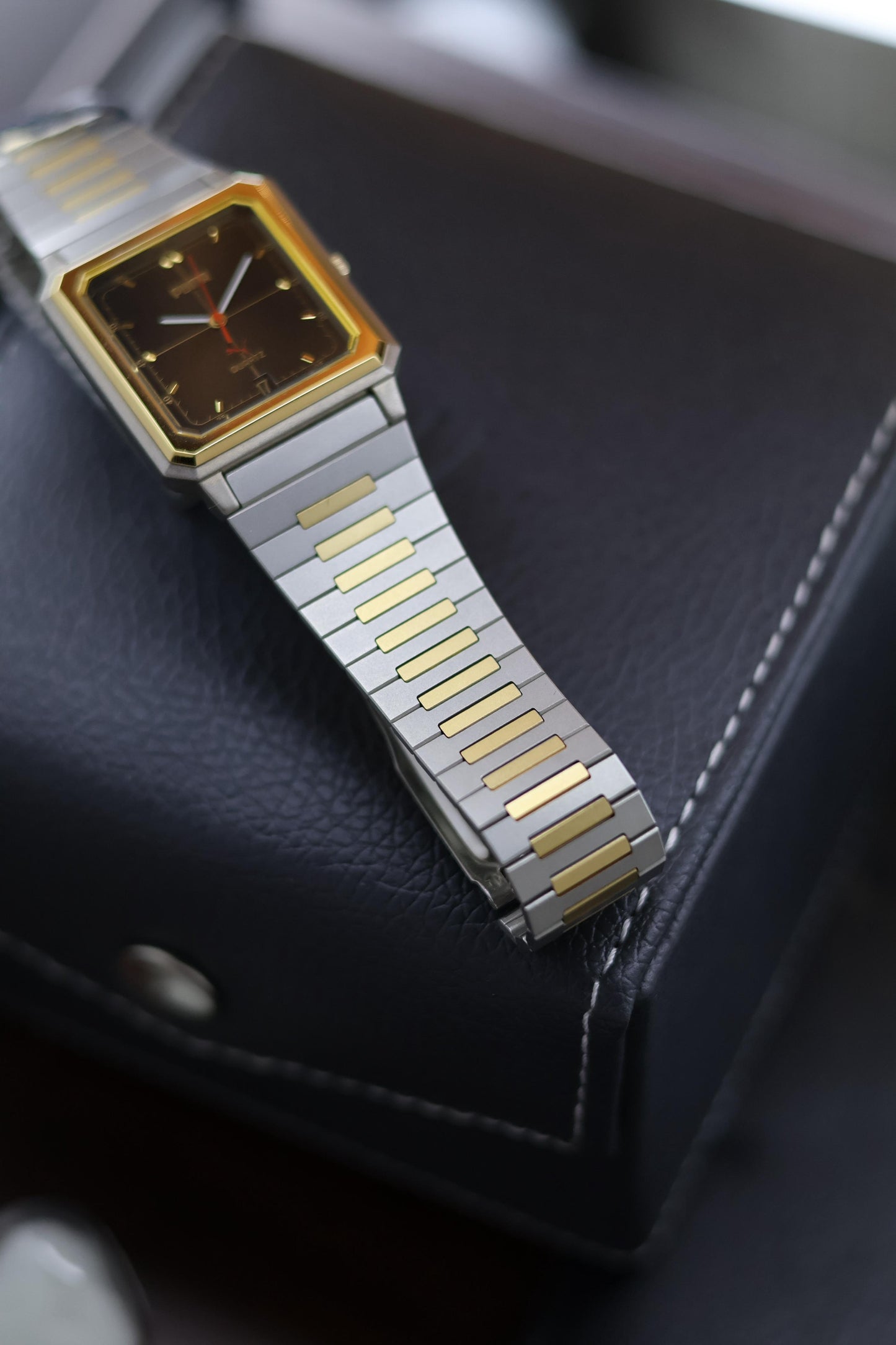 (JDM - Extremely Rare) Limited Edition ORIENT X PUMA Slim Tank Style Two Tone Black Sunray Dial - Quartz Vintage Watch (Pre Owned) - A272