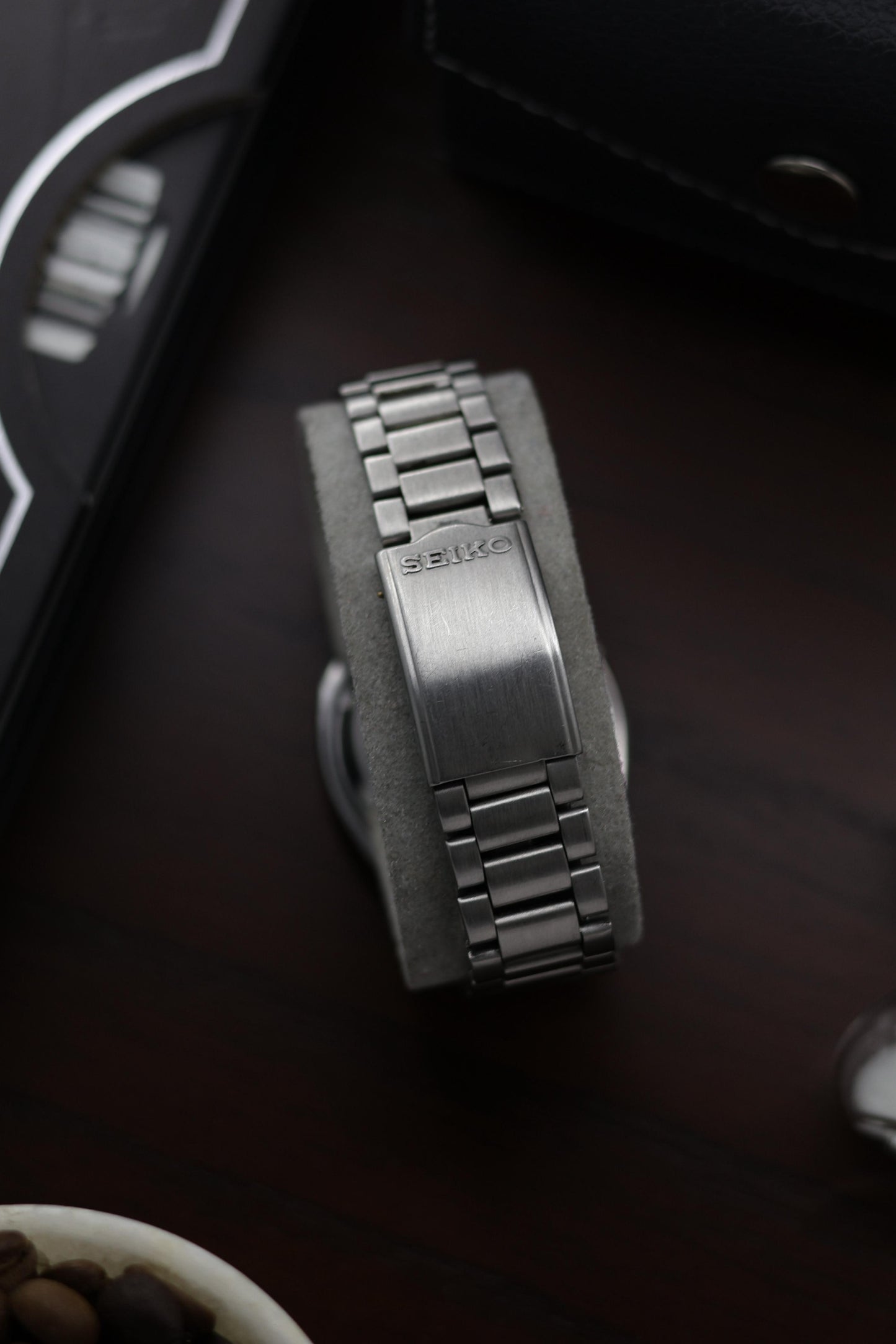 1988 Seiko 5 Dark Grey Graph Dial - Automatic Vintage Watch (Pre Owned) - A313