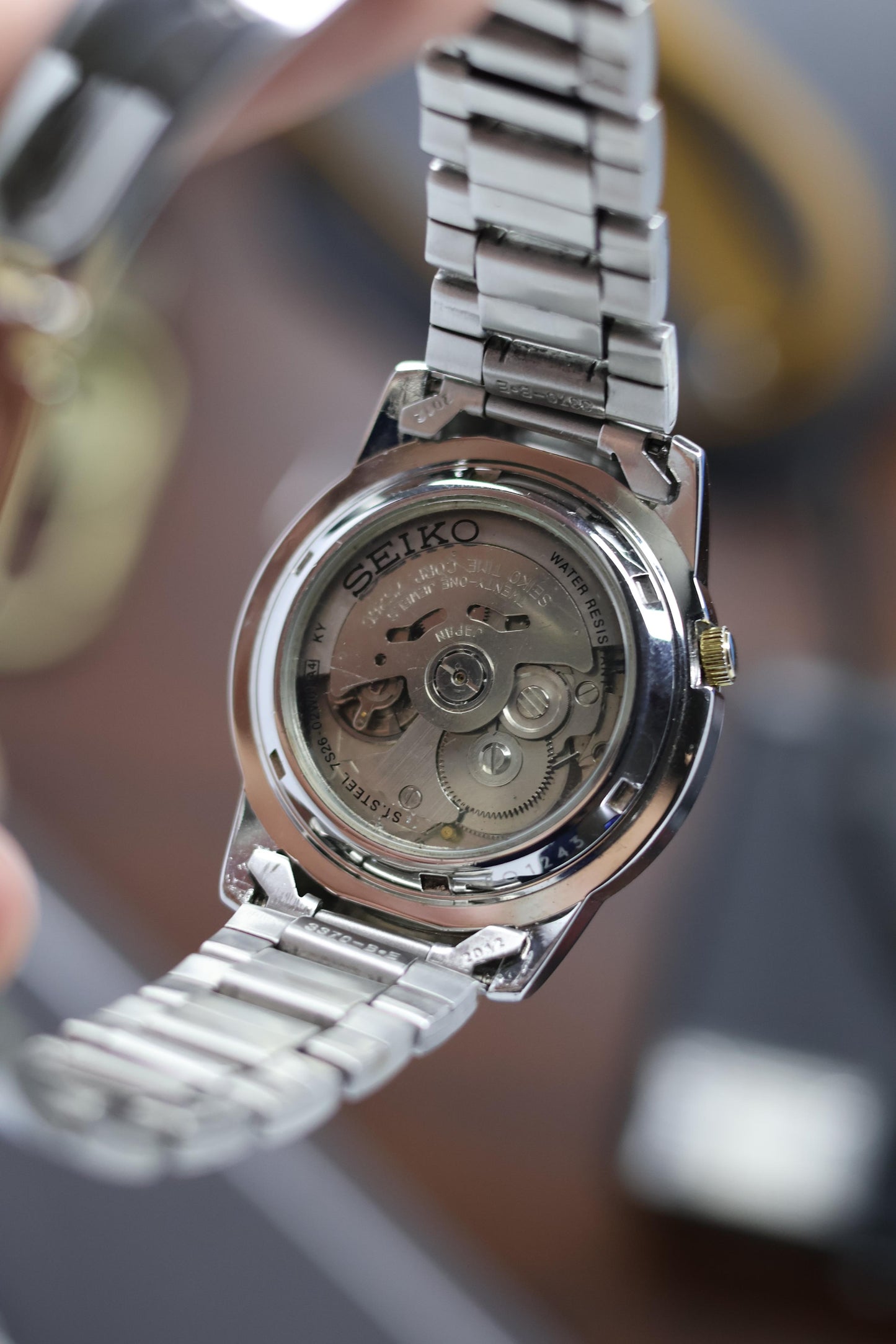 (Super Rare) Seiko 5 White Dial with Castrol Branding and Glass Back (Pre Owned)