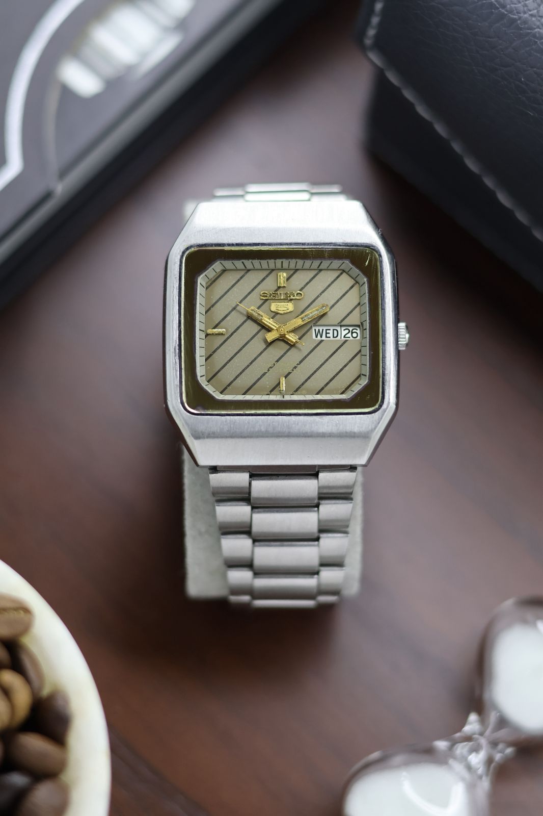 (Super Rare) 1983 Seiko 5 Grey TV Dial - Automatic Vintage Watch (Pre Owned) - SE434