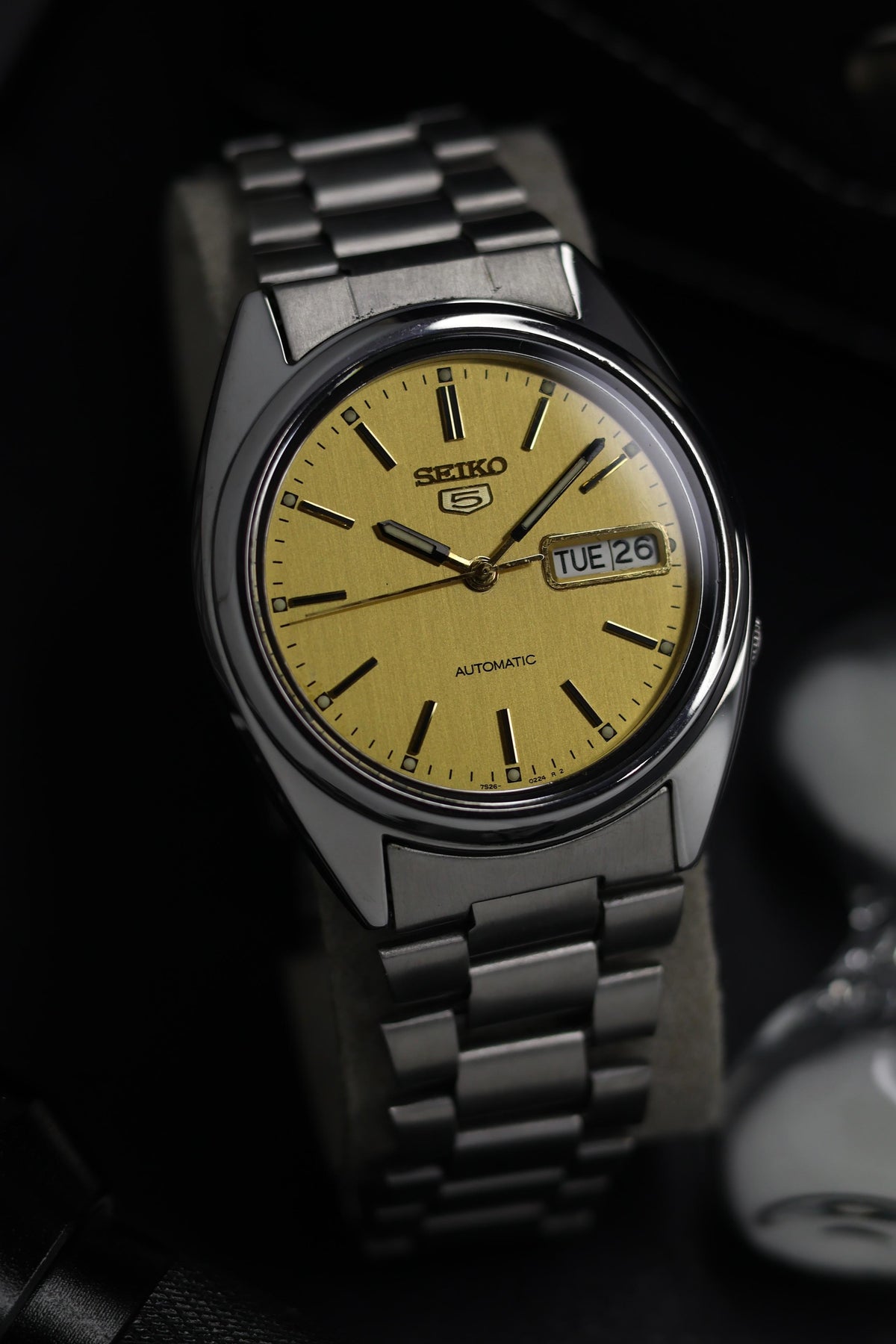 (Super Rare) Seiko 5 Gold Dial with Glass Back - Automatic Vintage Watch (Pre Owned) - SE677