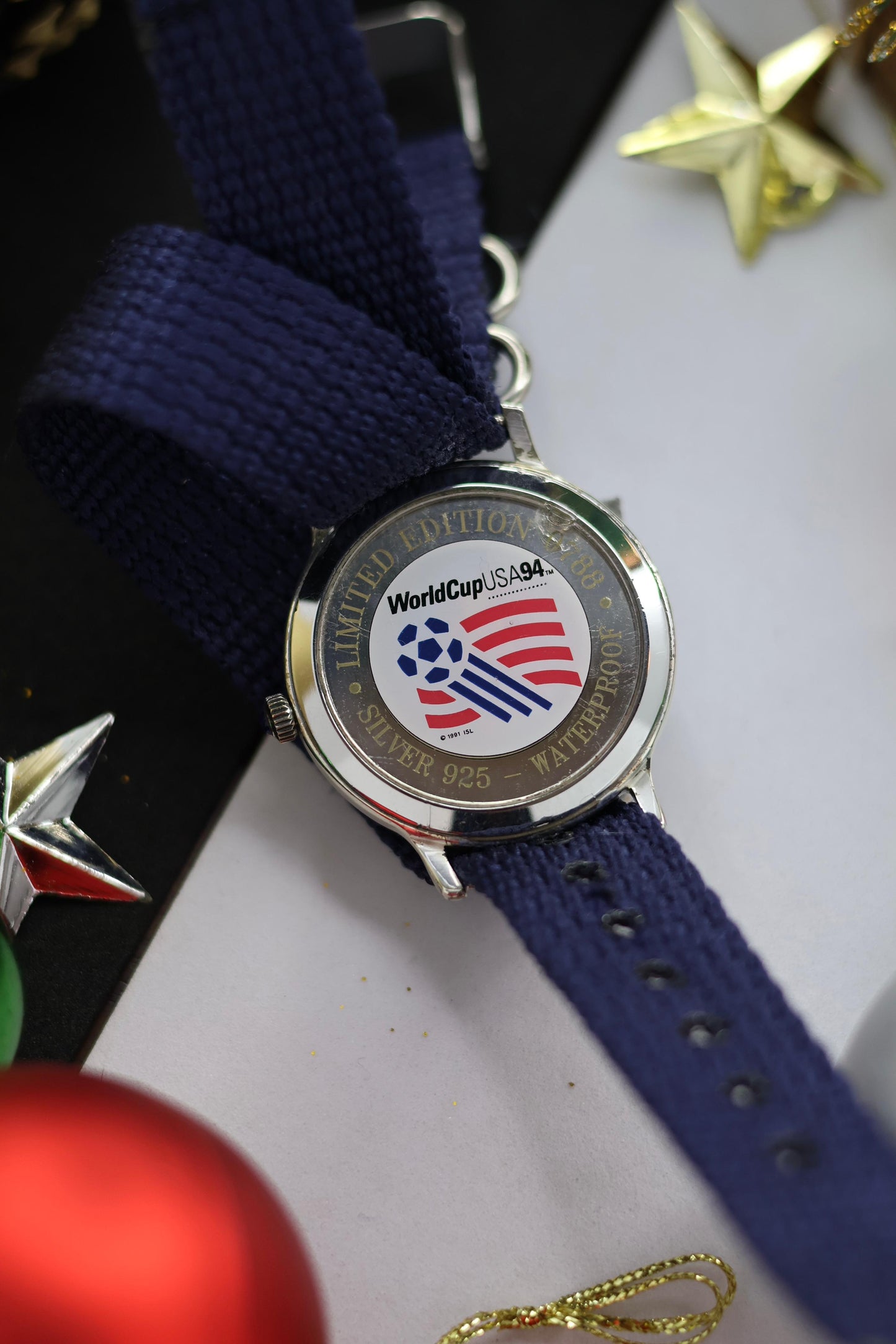 (Extremely Rare) LIMITED EDITION (0788) FIFA WORLD CUP ‘94 USA 925 Silver Watch (Pre Owned) - A82