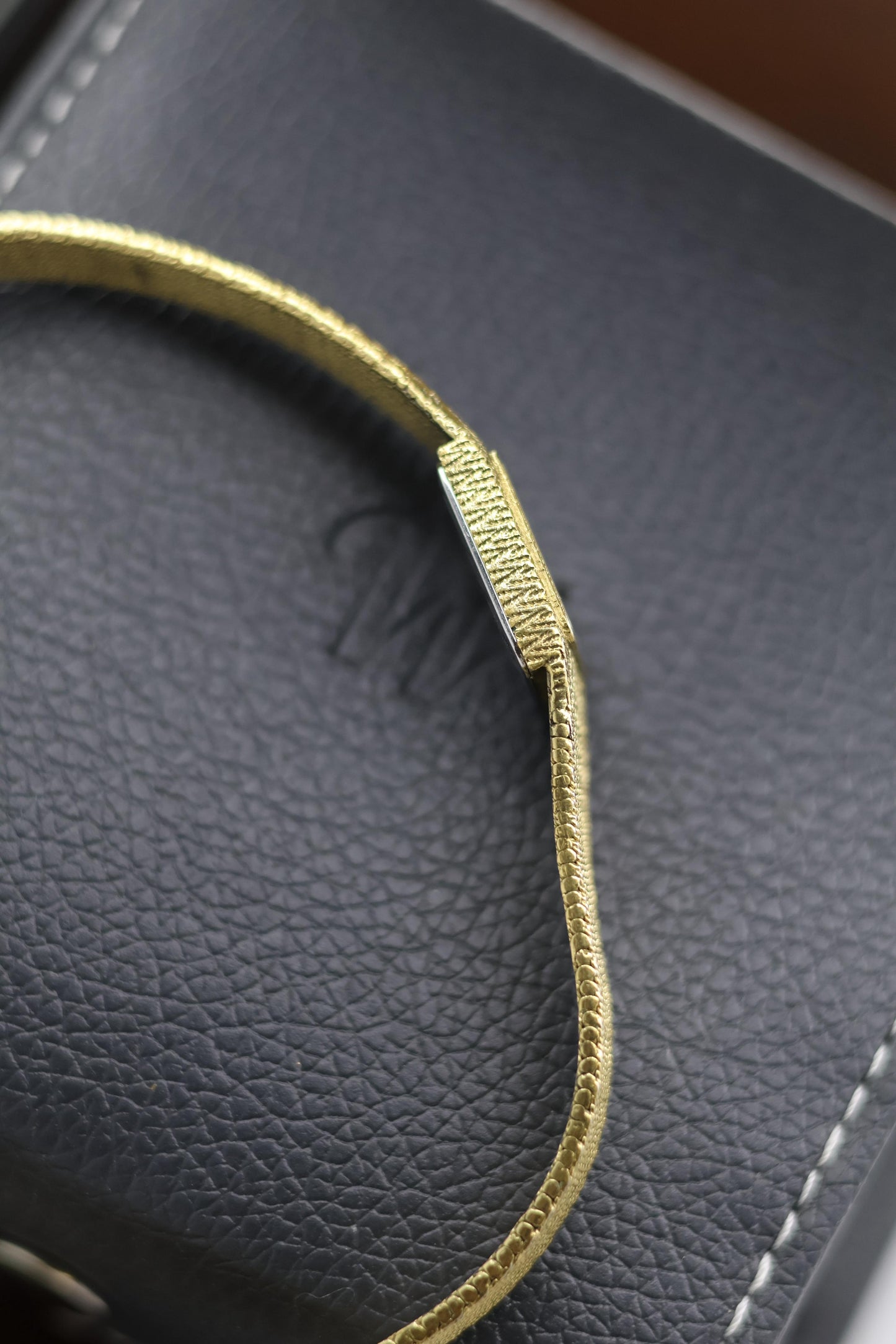 (Extremely Rare) LONGINES Snowflake Dial with Braided Bracelet - Swiss Vintage Watch (Pre Owned) - A229