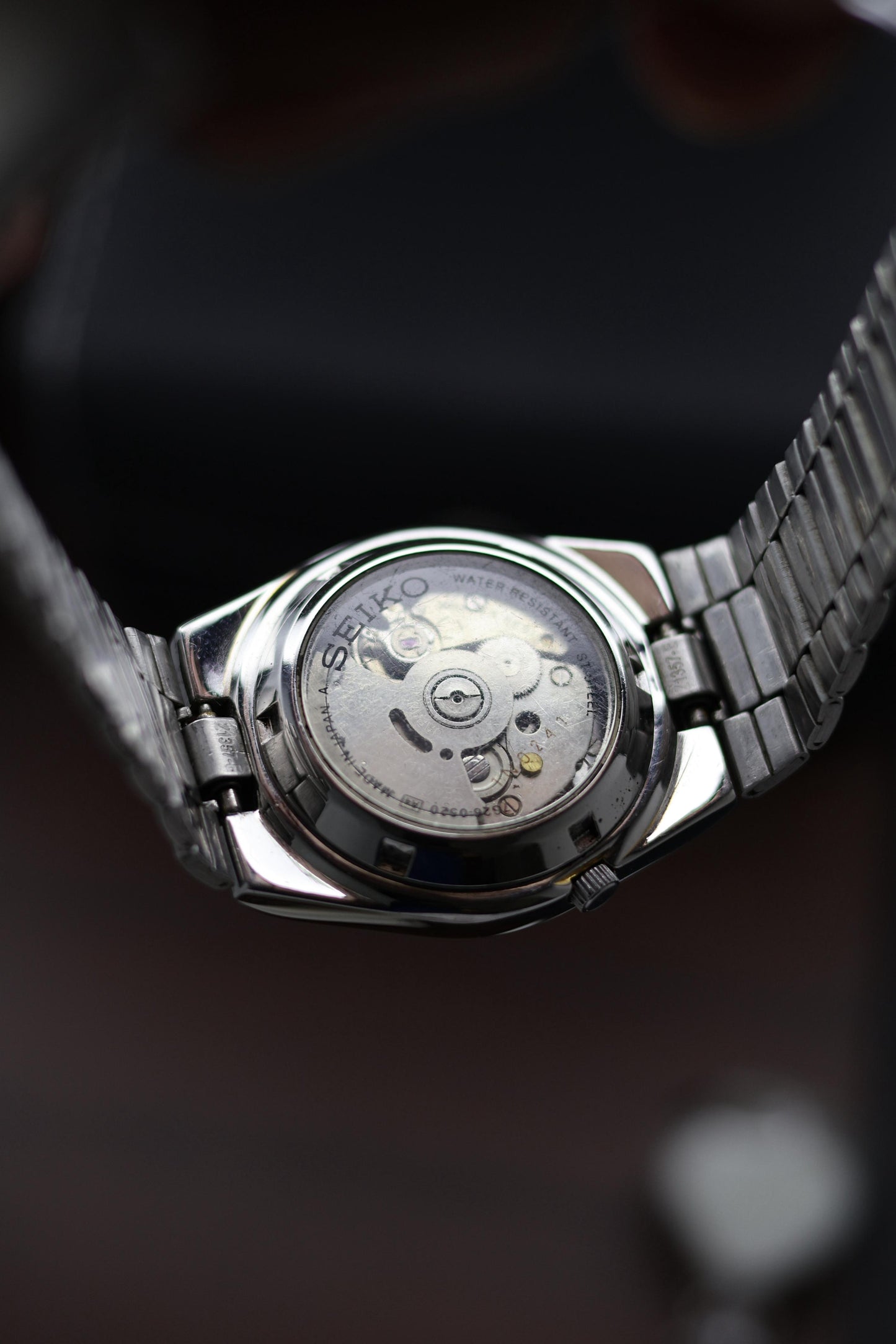 Seiko 5 Grey Dial with Glass Back - Automatic Vintage Watch (Pre Owned) - A368