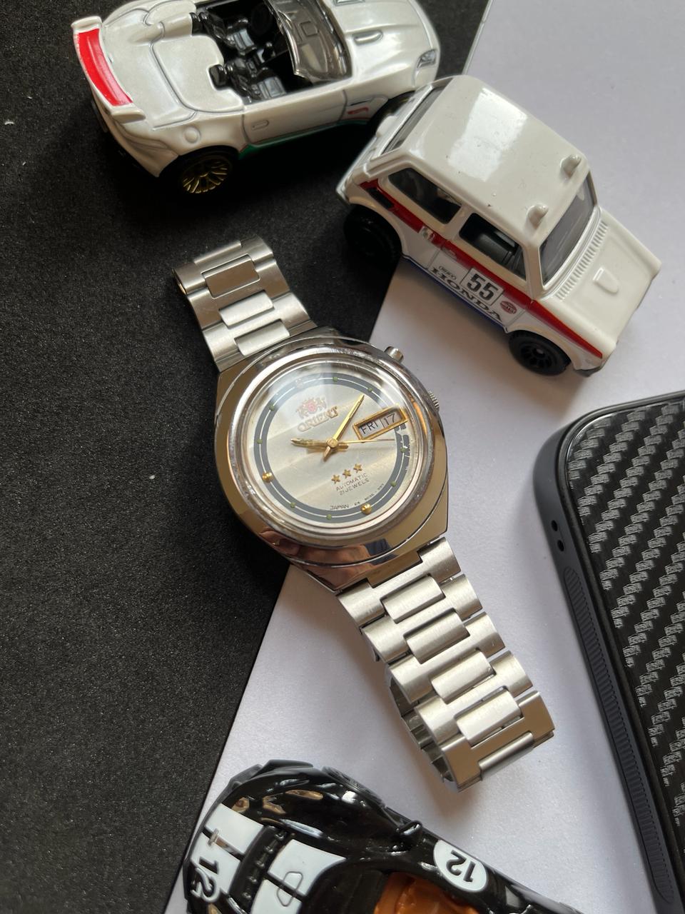 Orient Tri-star Crystal White Dial (Pre Owned)