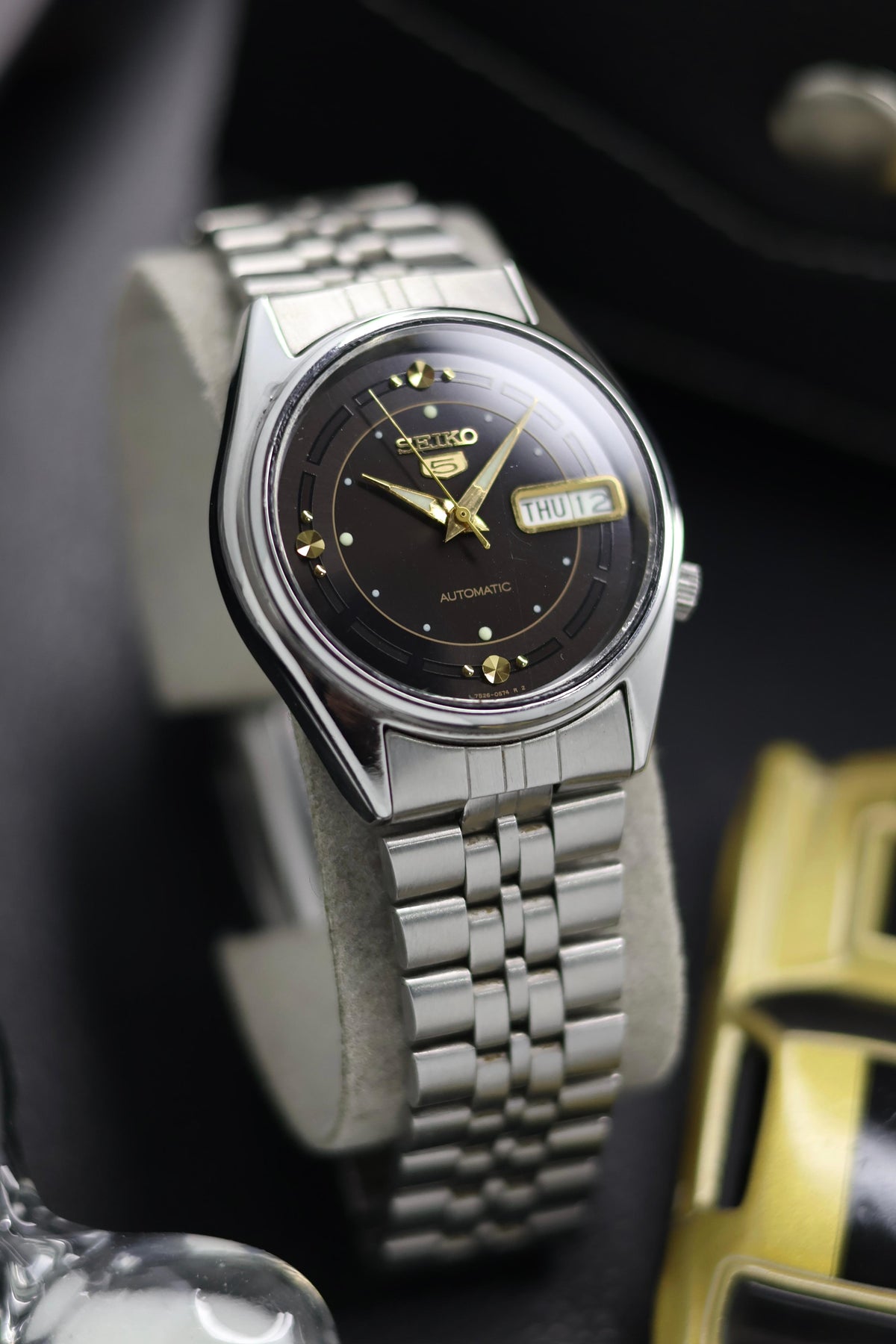 (Super Rare) 1997 Seiko 5 Black Motif Dial - Automatic Vintage Watch (Pre Owned) - SE657