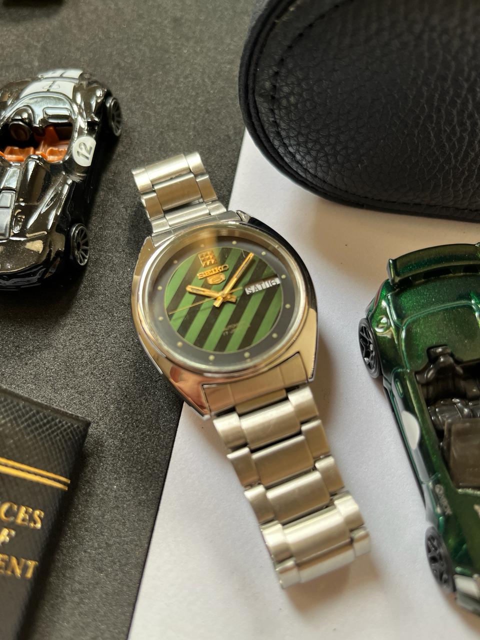 (Super Rare) Seiko 5 Green Patterned Dial (Pre Owned)