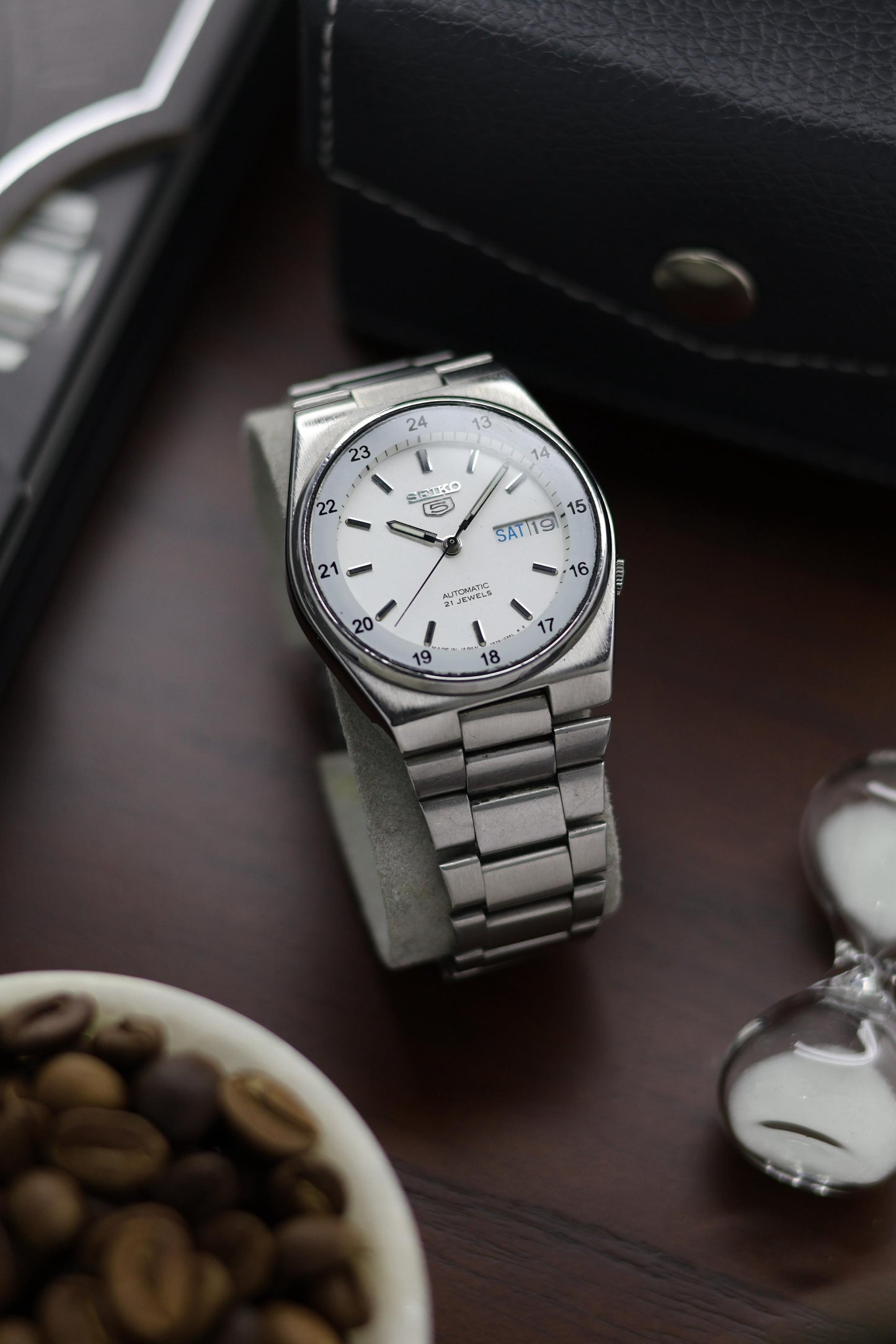 Seiko 5 Railway Time White Dial - Automatic Vintage Watch (Pre Owned) - SE460