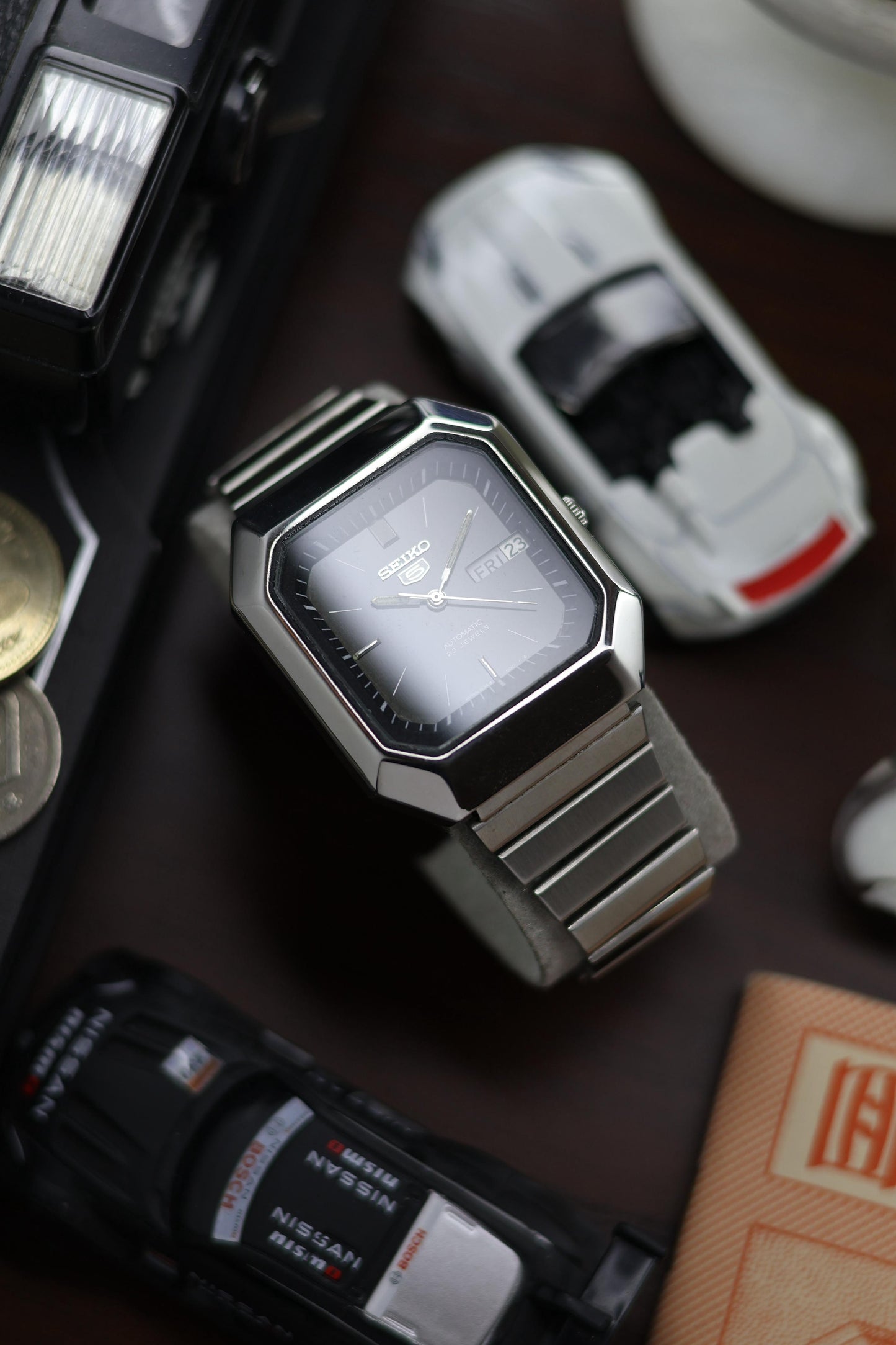 (Super Rare) 1980 Seiko 5 Grey TV Dial - Automatic Vintage Watch (Pre Owned) - SE510