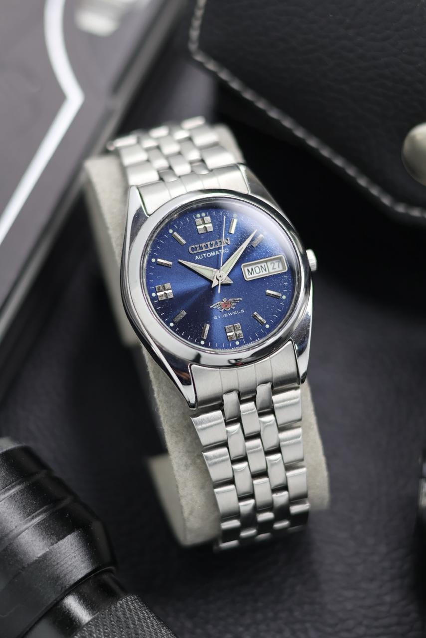 (Super Rare) Citizen Eagle 7 Blue Sunray Dial - Automatic Vintage Watch (Pre Owned) - SE513
