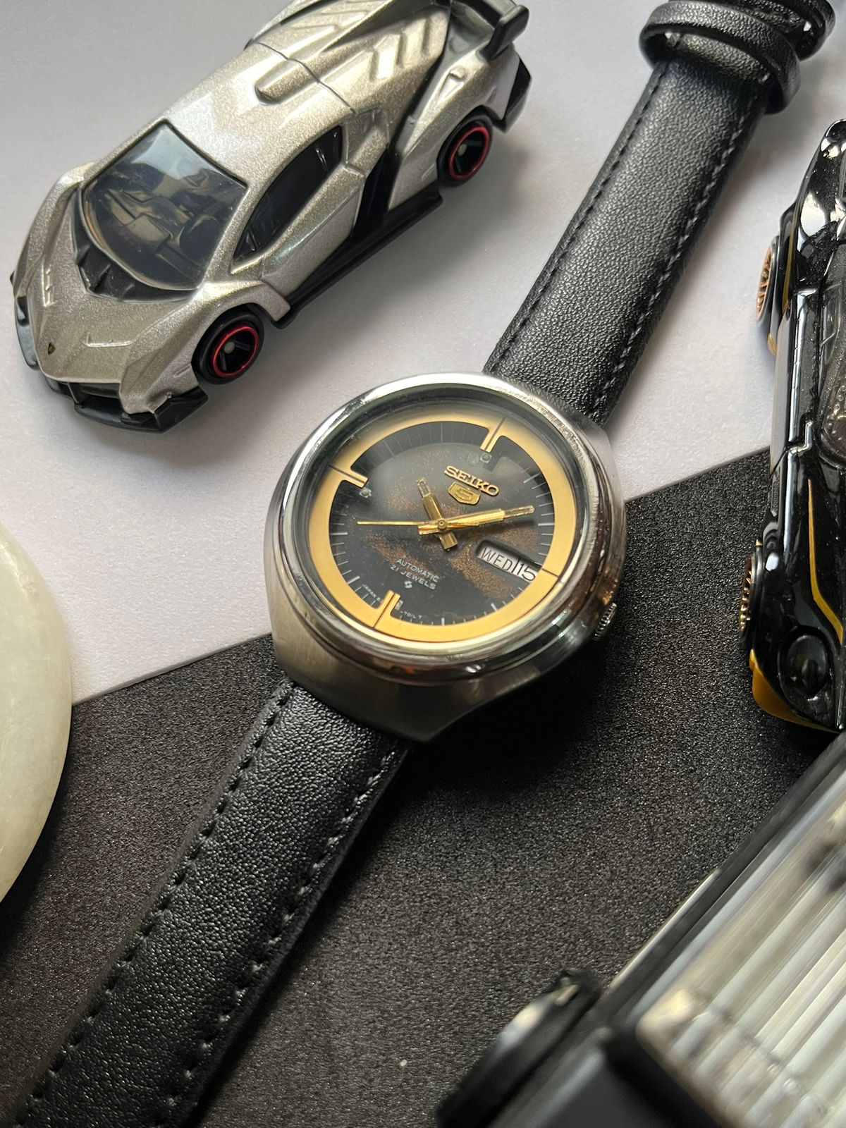 1976 Seiko 5 Helmet Case Black Dial (Pre Owned)