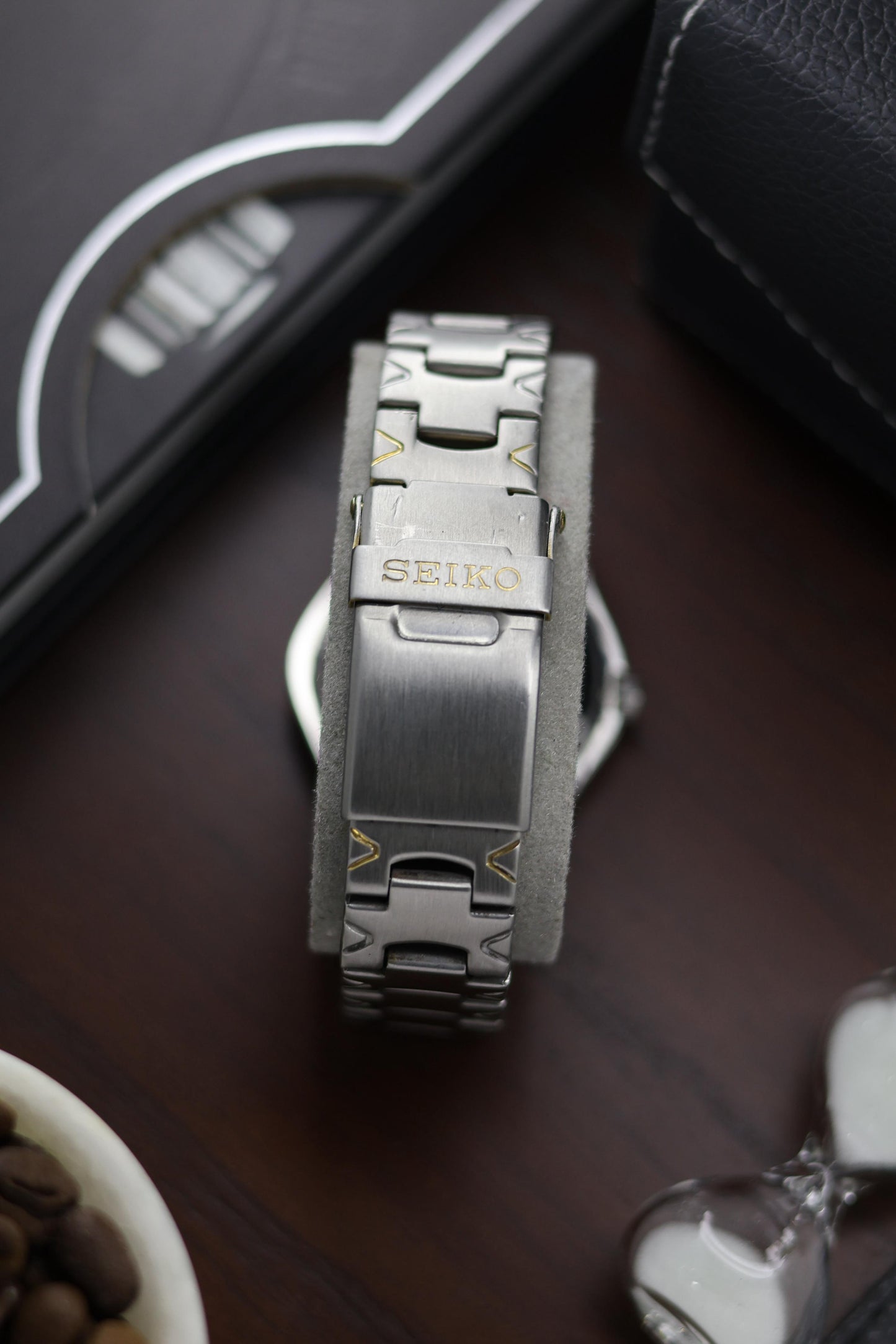 (Super Rare) Seiko 5 Sports Diver 100M Gold Dial with Glass Back - Automatic Vintage Watch (Pre Owned) - A263