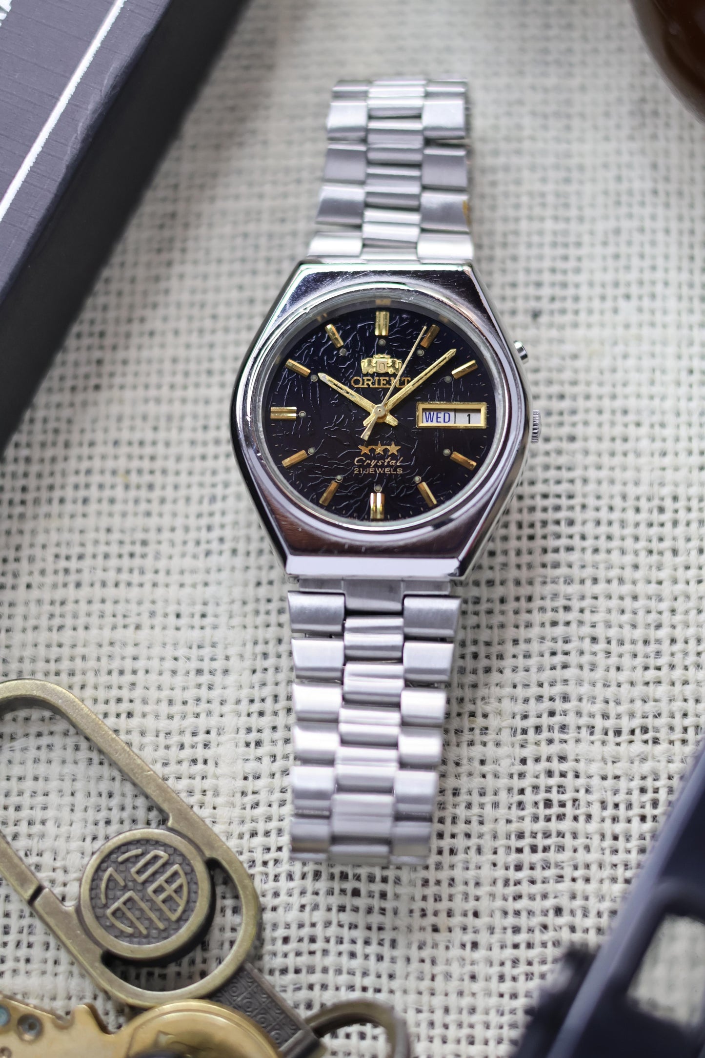(Super Rare) Orient Tri-Star Crystal Textured Black Dial (Pre Owned)