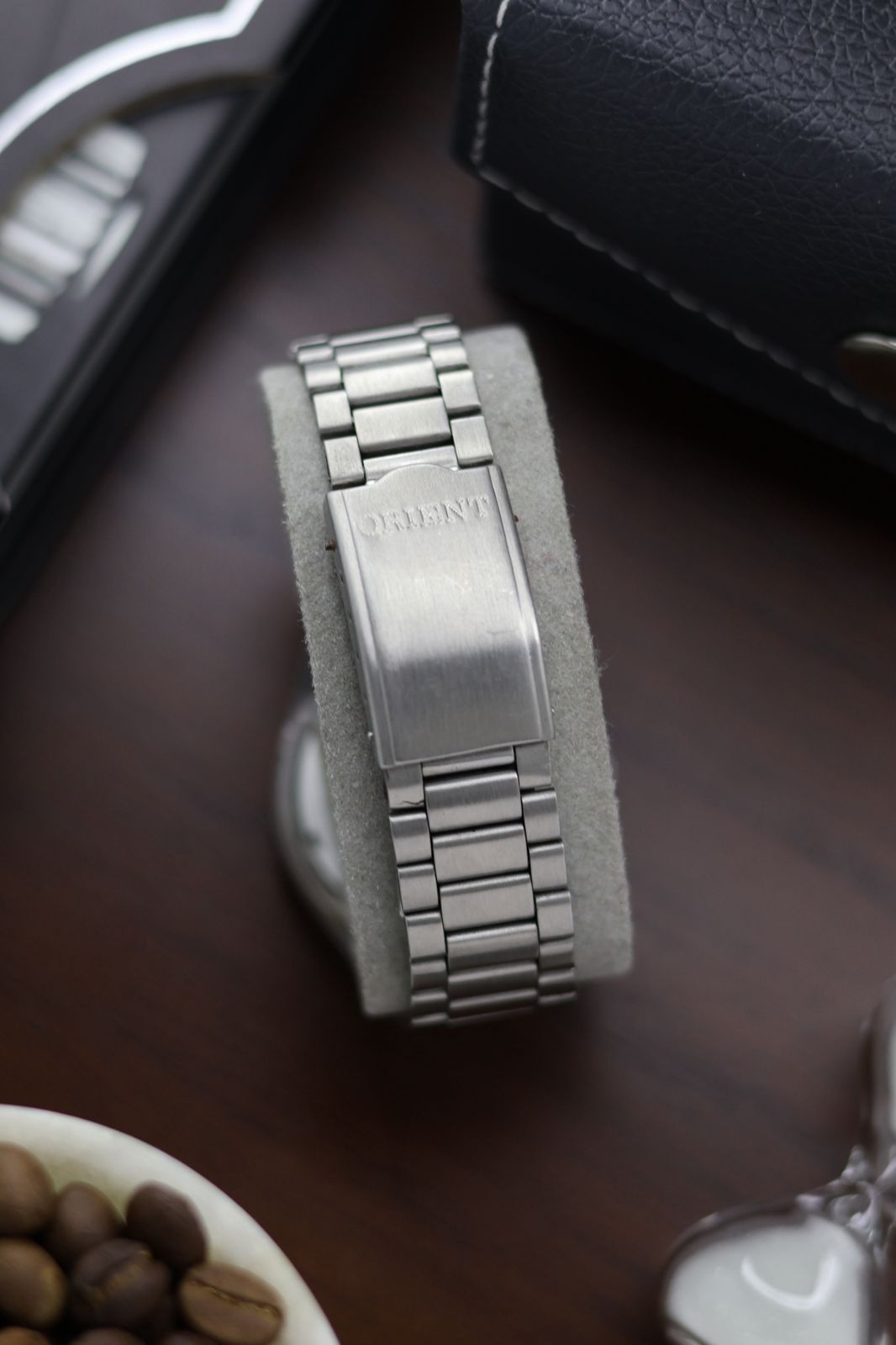 (Super Rare) Orient Tri-Star Crystal Grey Motif Dial - Automatic Vintage Watch (Pre Owned) - SE422