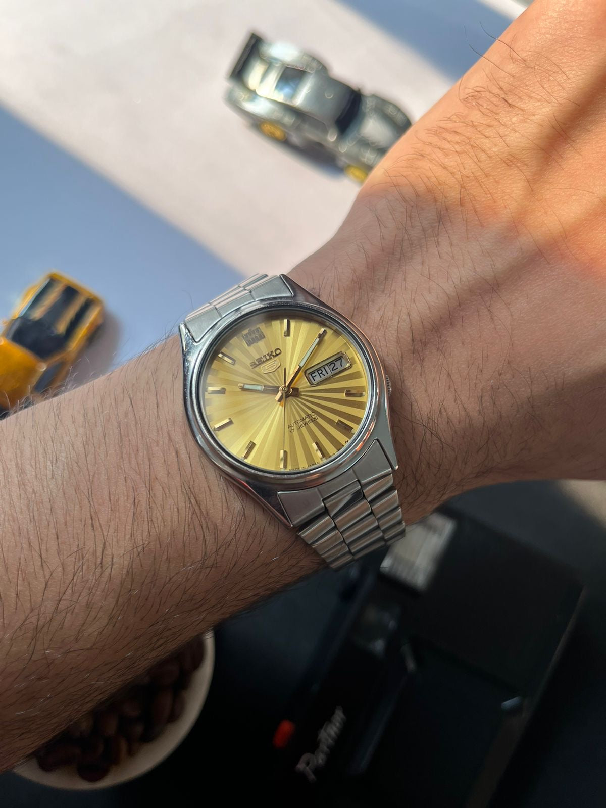 1995 Seiko 5 Gold Sunray Dial (Pre Owned)