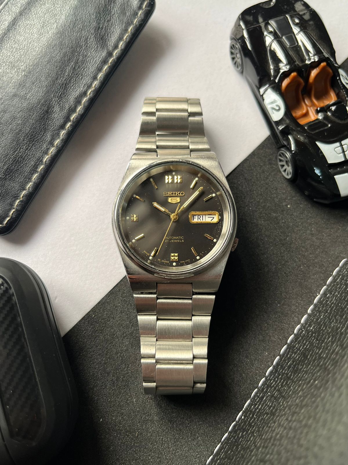 Seiko 5 sunburst dial sale