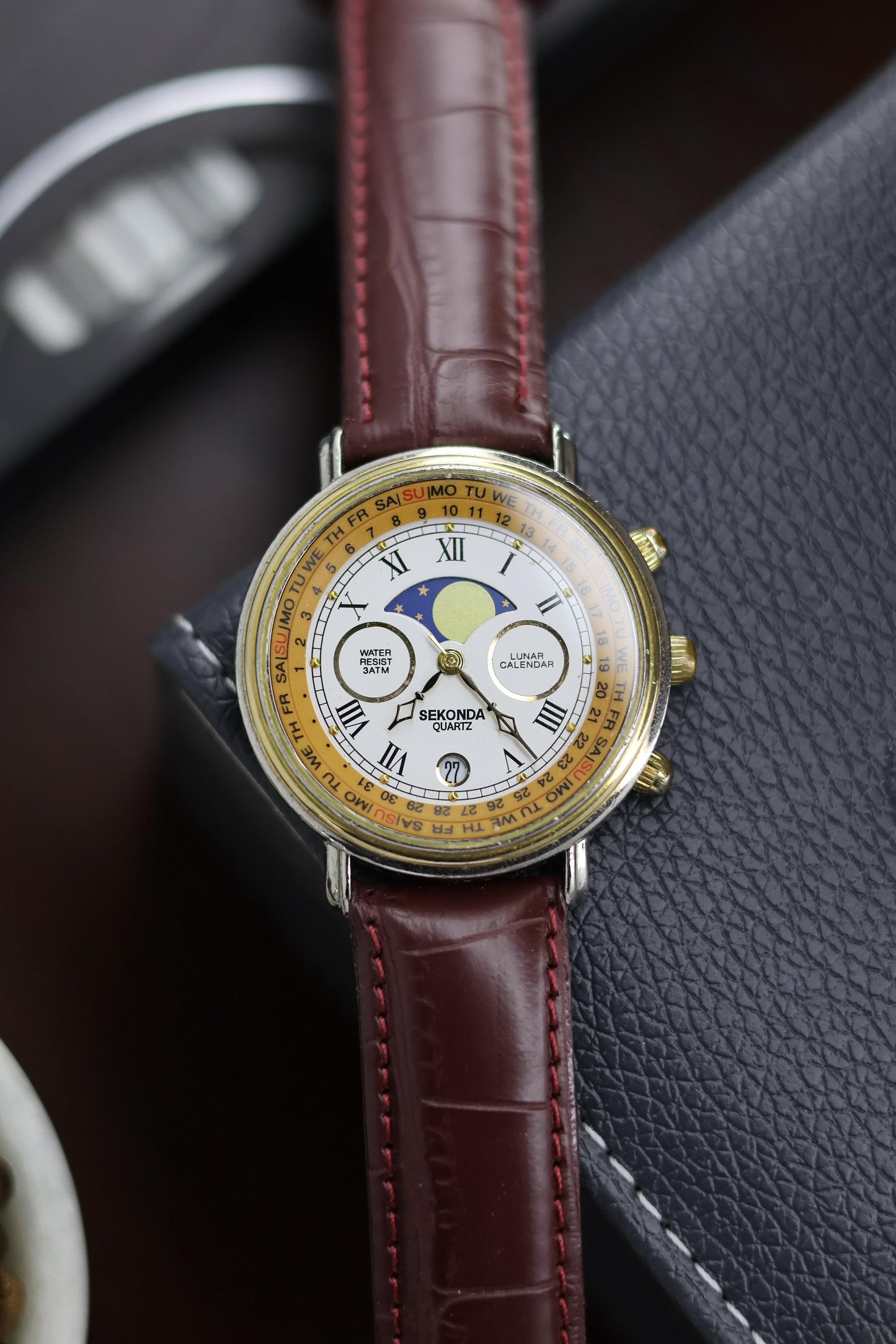 (Super Rare) SEKONDA Lunar Calendar - Vintage Watch (Pre Owned) - A164