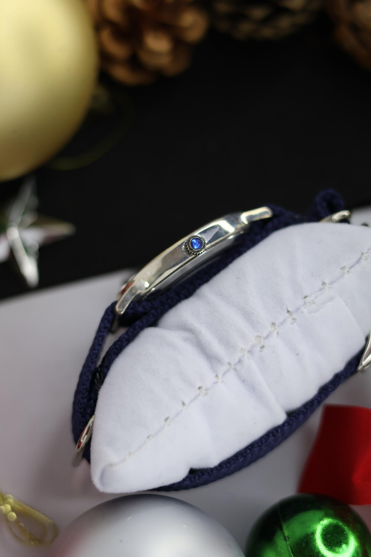 (Extremely Rare) LIMITED EDITION (0788) FIFA WORLD CUP ‘94 USA 925 Silver Watch (Pre Owned) - A82