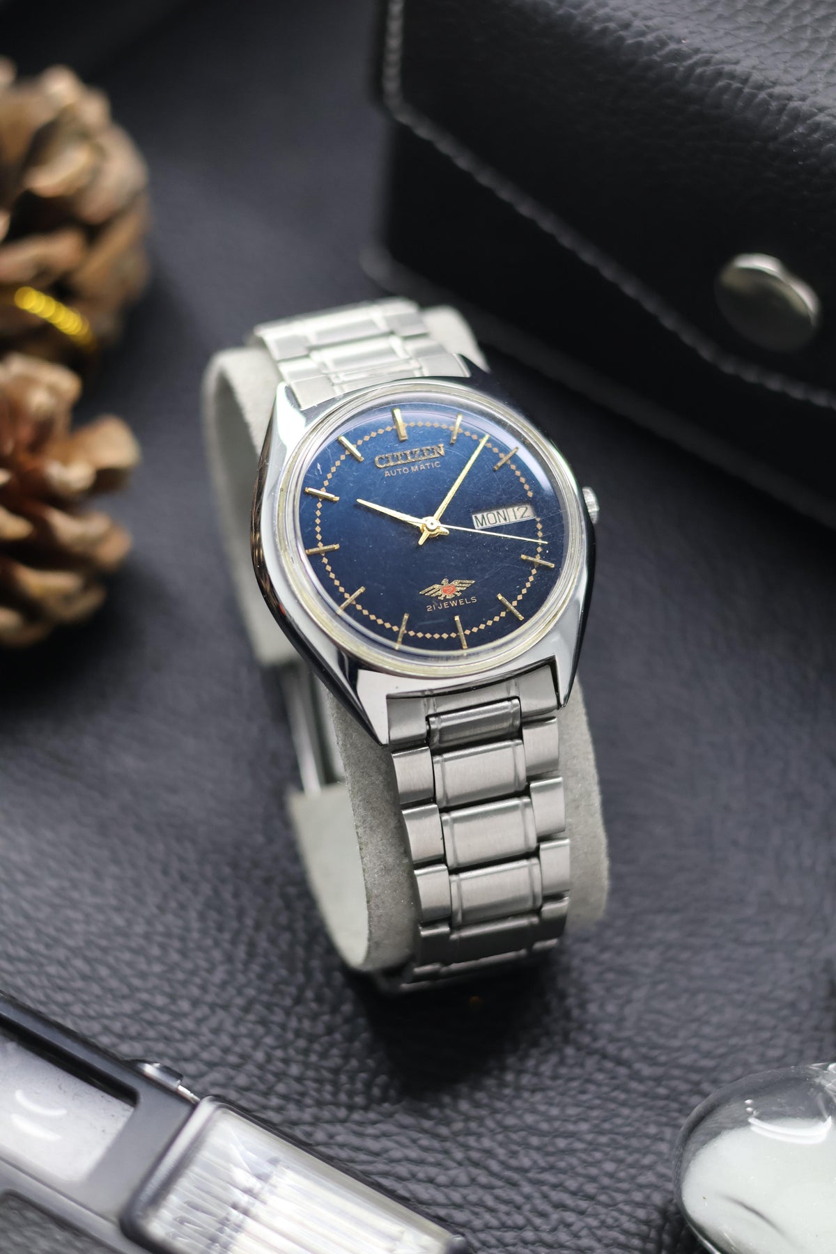 (Super Rare) Citizen Eagle 7 Navy Blue Lacquered Dial - Automatic Vintage Watch (Pre Owned) - SE600