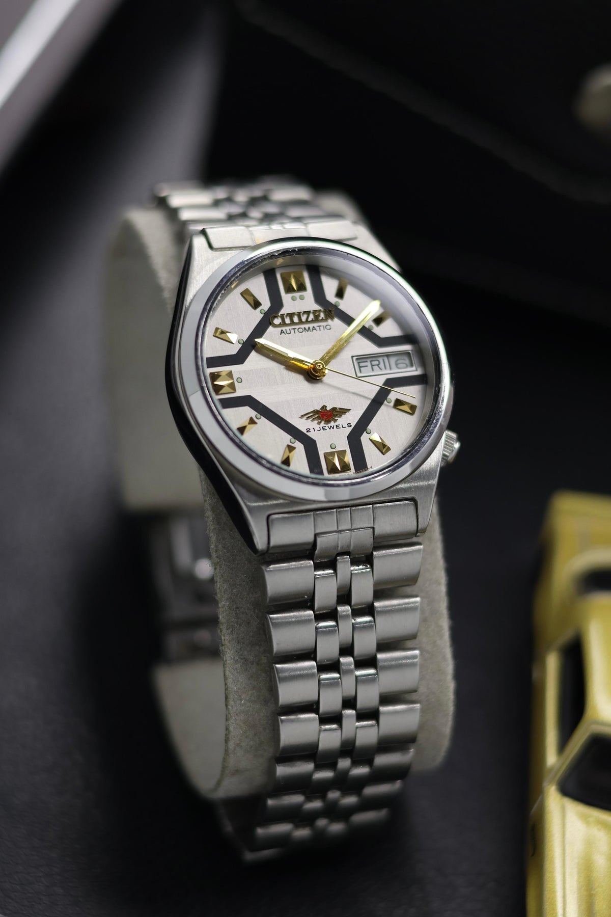 (Super Rare) Citizen Eagle 7 Silver Motif Dial - Automatic Vintage Watch (Pre Owned) - SE900