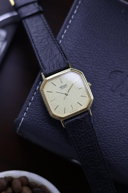 (JDM - Extremely Rare) 1983 Seiko Quartz TV Frosted Snowflake Dial - Vintage Watch (Pre Owned) - A255