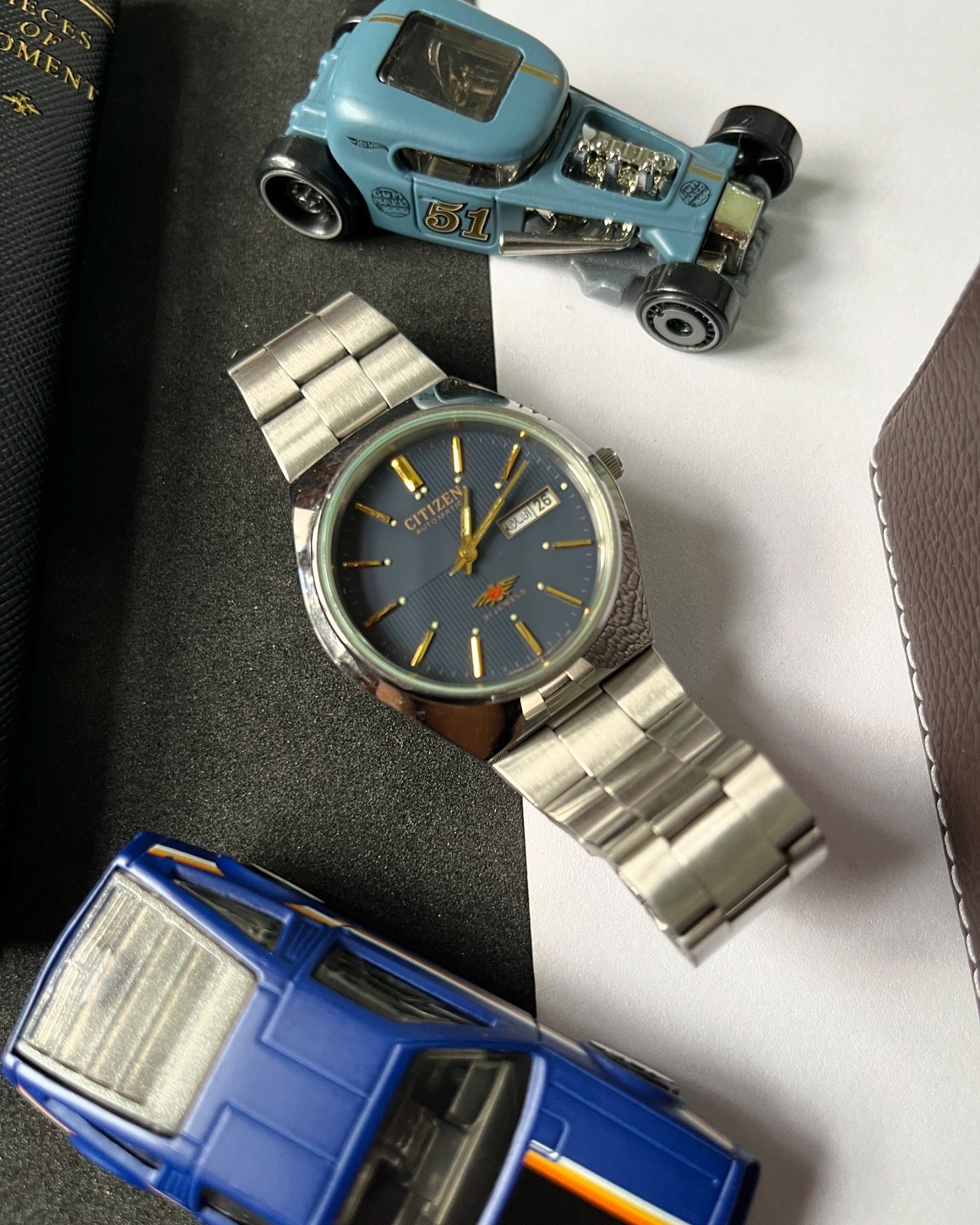 Citizen Navy Blue Patterned Dial (Pre-owned)